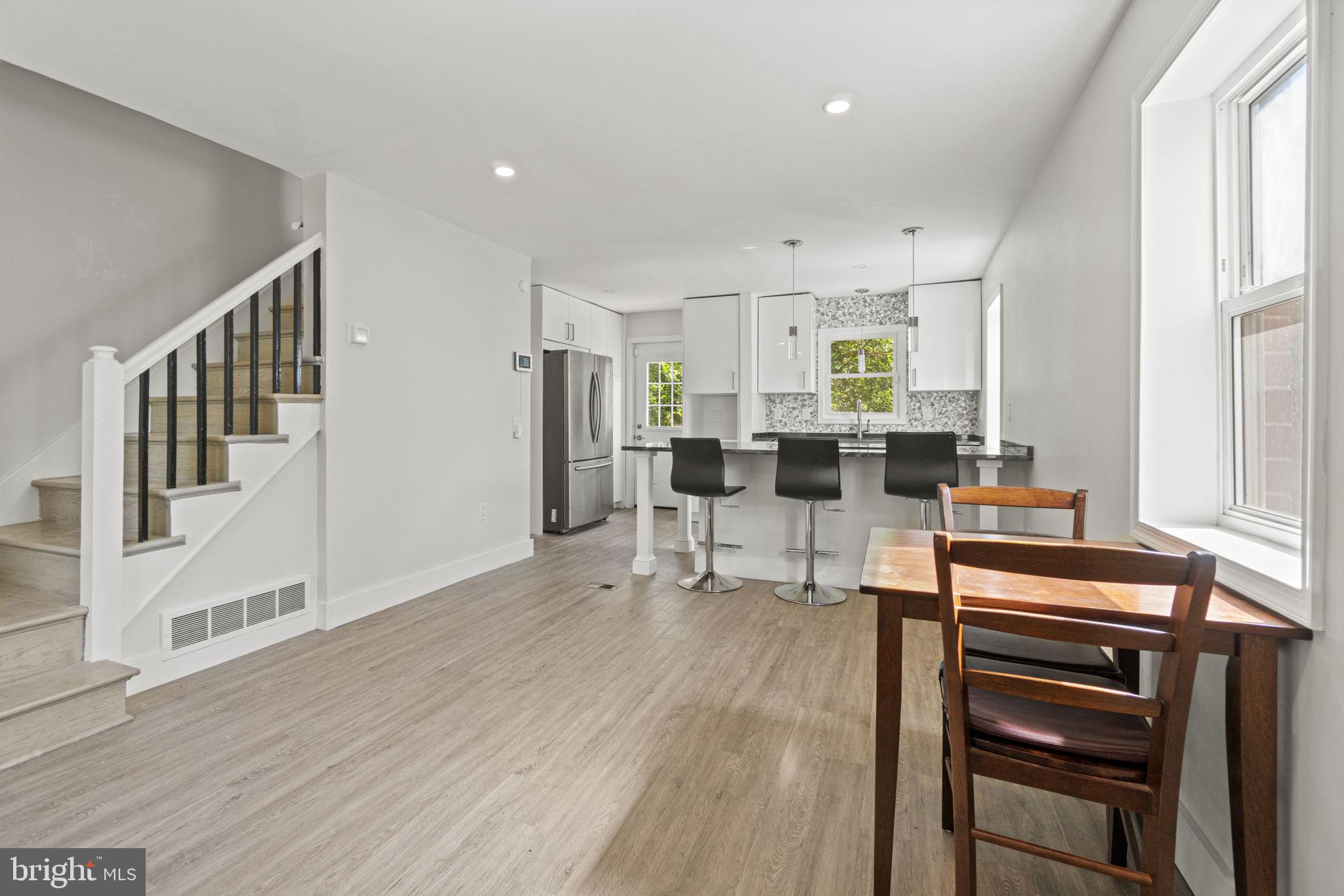 HUNTINGTON - Residential