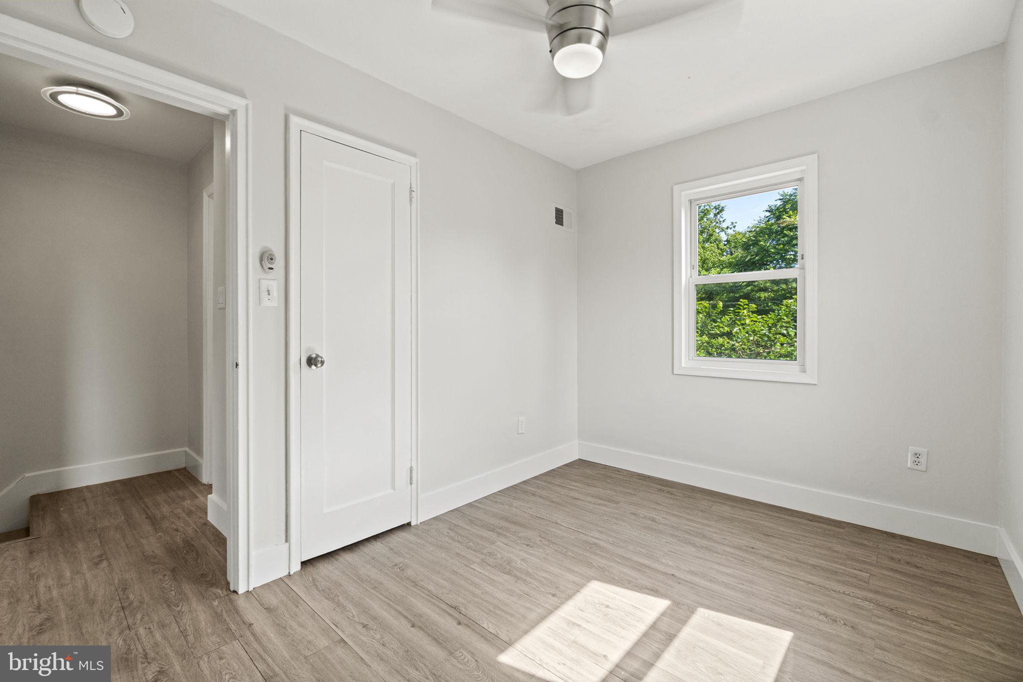 HUNTINGTON - Residential