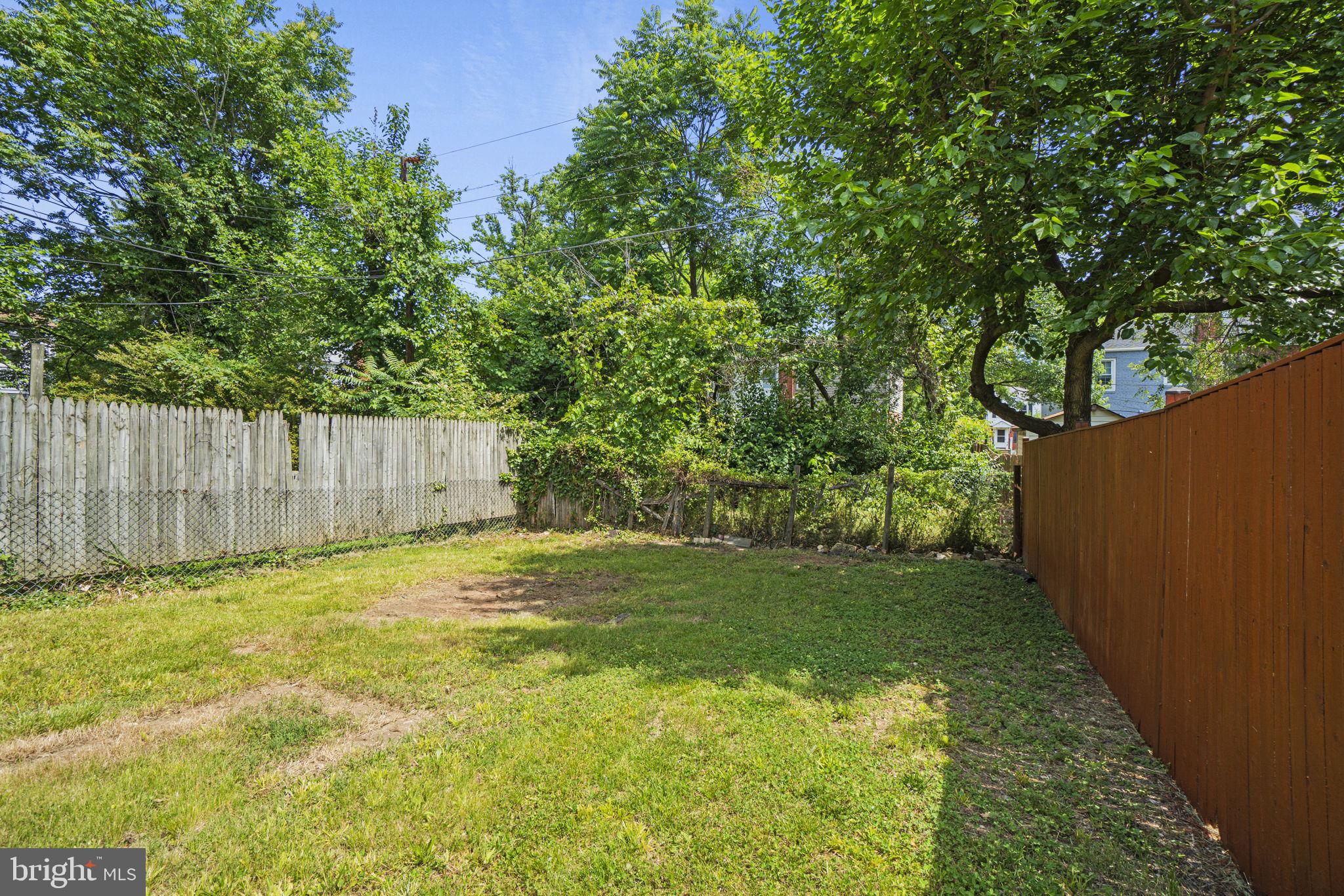 HUNTINGTON - Residential