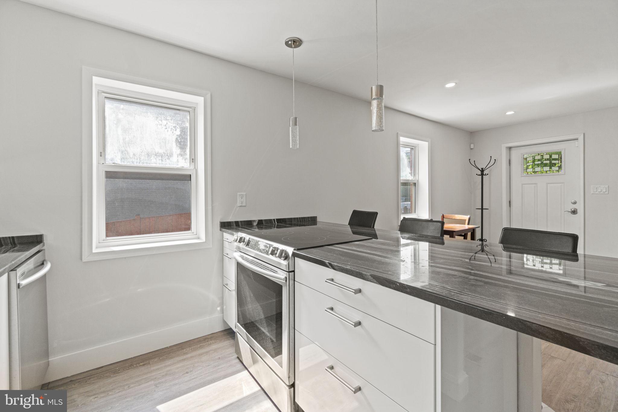 HUNTINGTON - Residential