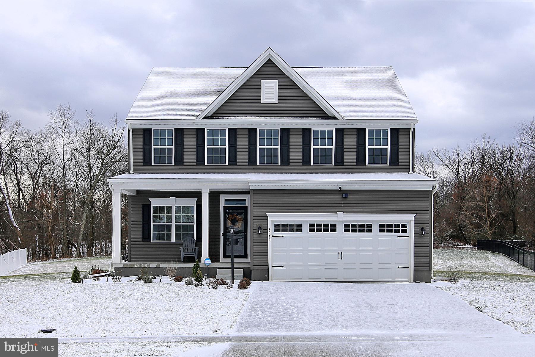 STRAY WINDS FARM - Residential