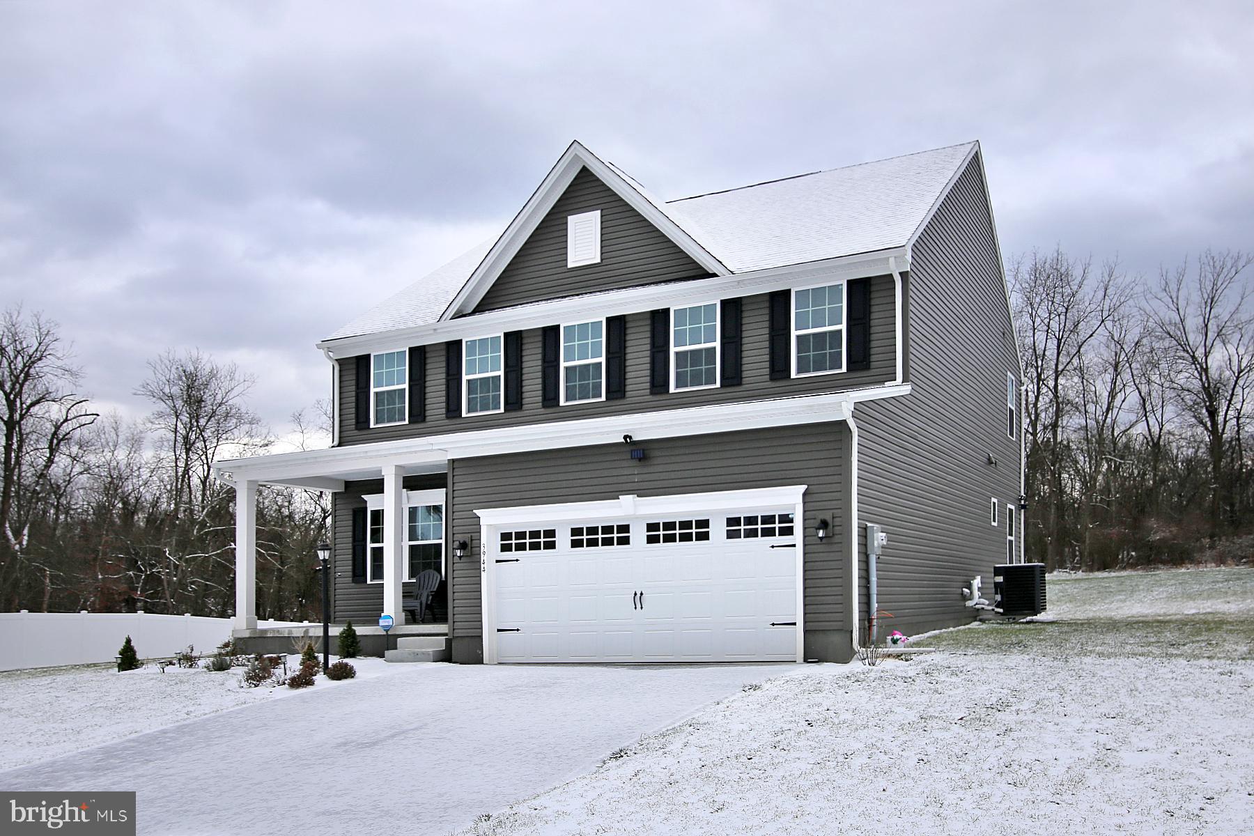 STRAY WINDS FARM - Residential