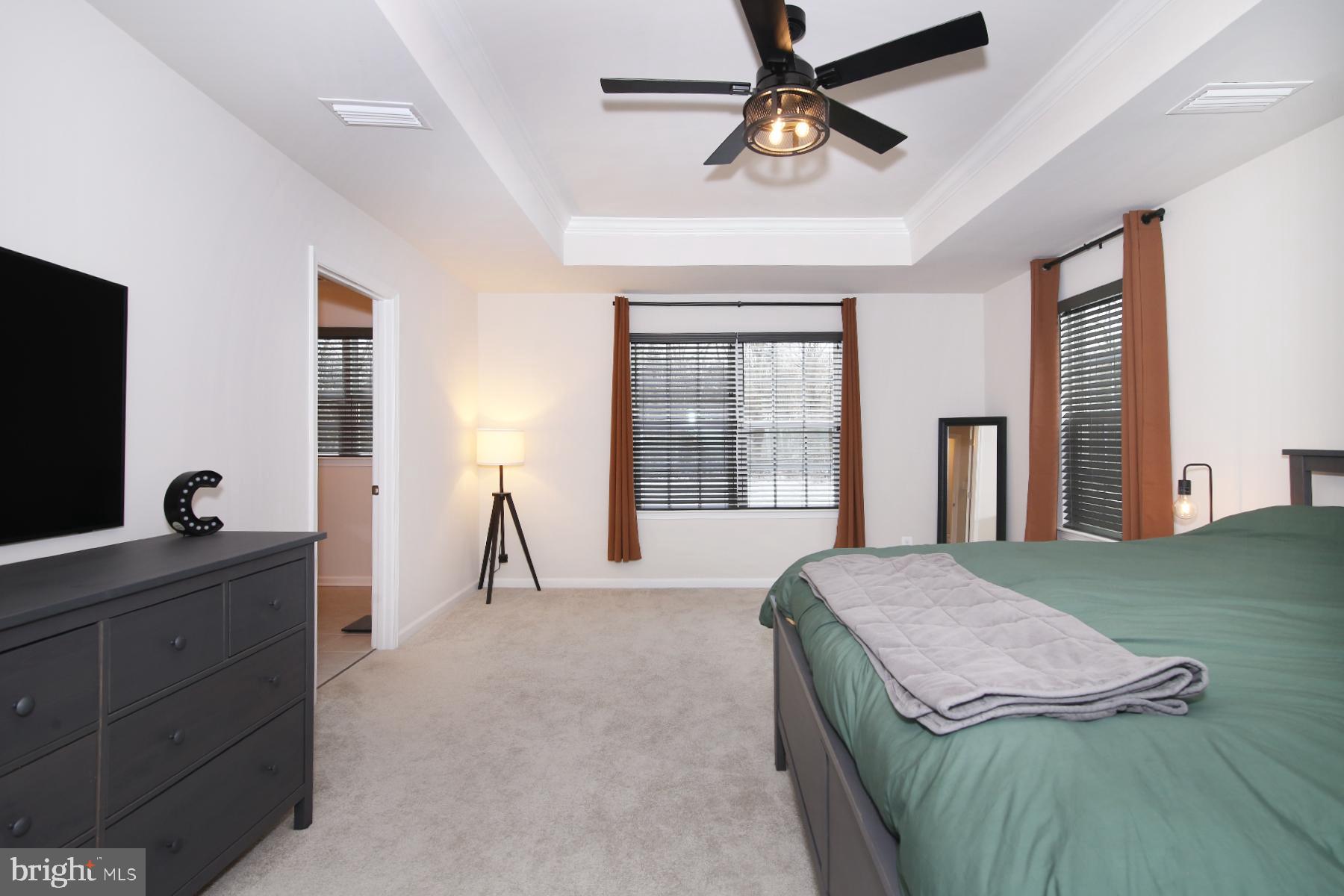 STRAY WINDS FARM - Residential