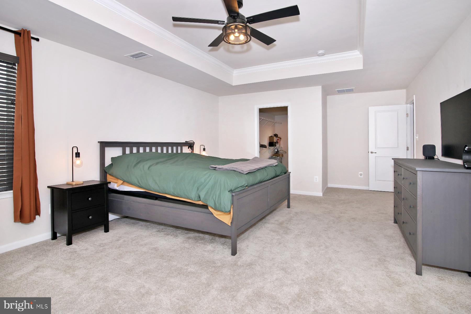 STRAY WINDS FARM - Residential