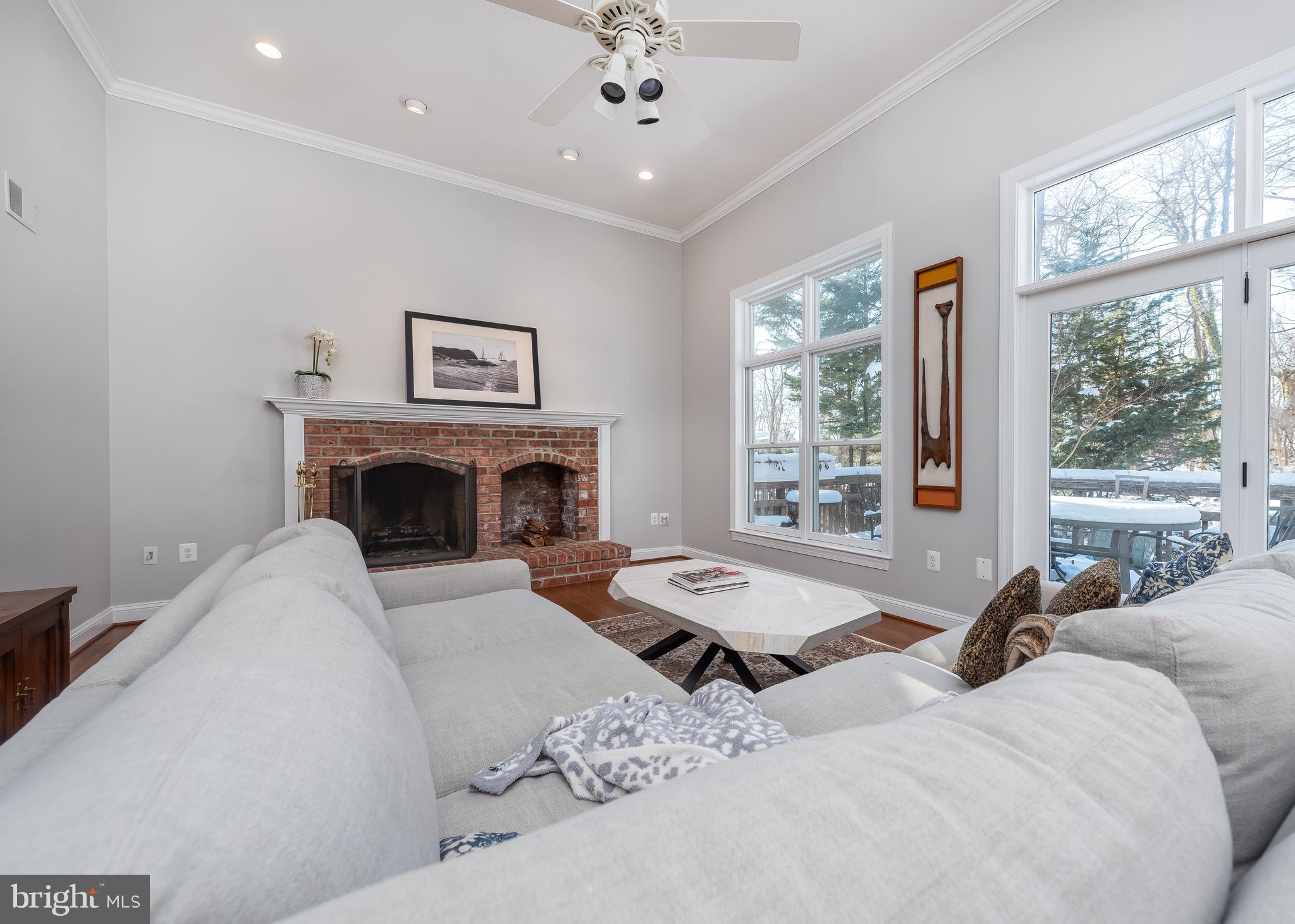 FISHING CREEK FARM - Residential