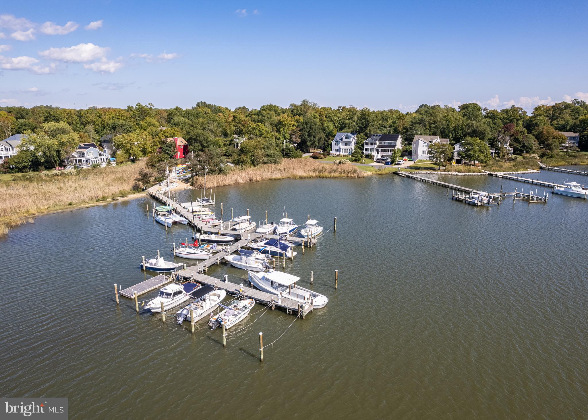 FISHING CREEK FARM - Residential