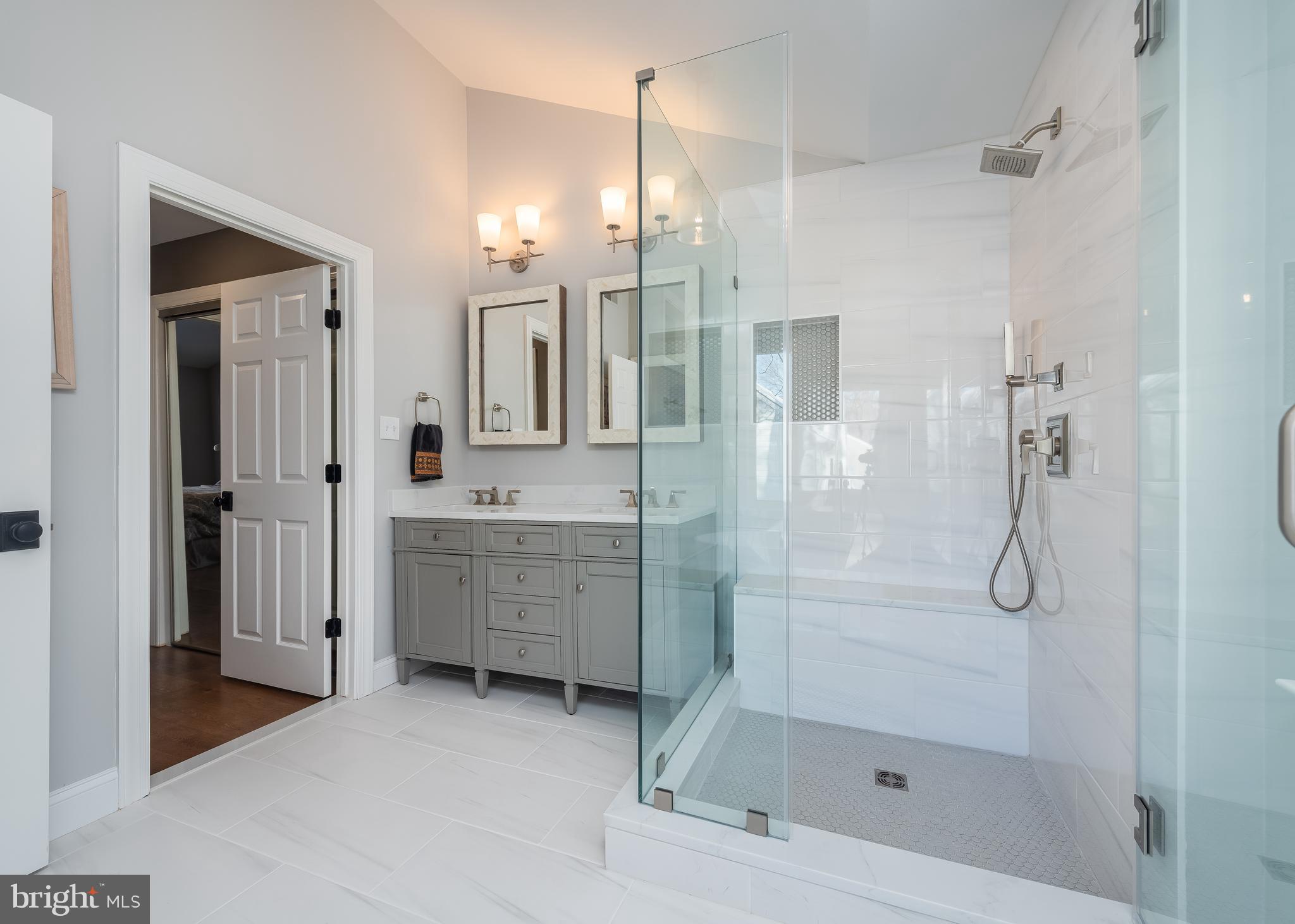 FISHING CREEK FARM - Residential