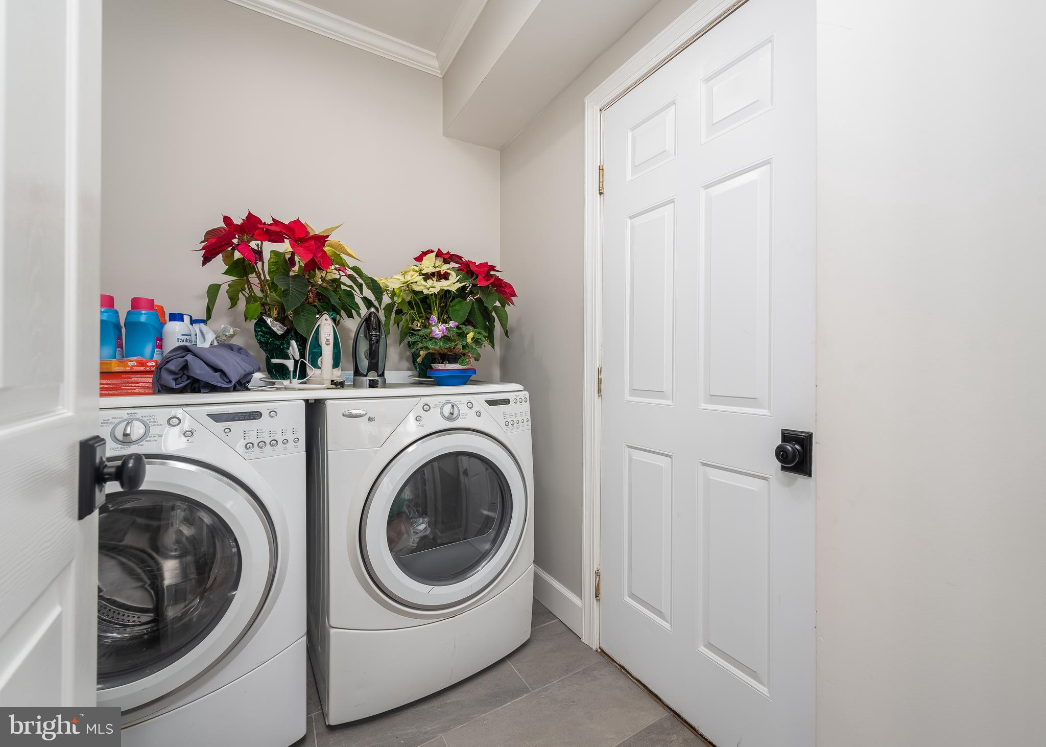 FISHING CREEK FARM - Residential