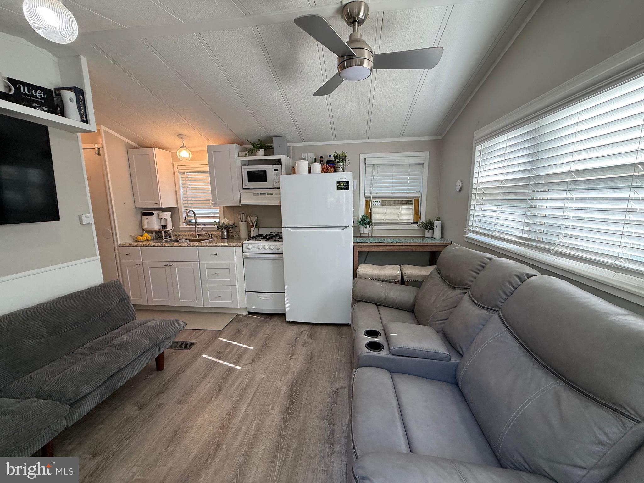 515 CORSON TAVERN RD E-29