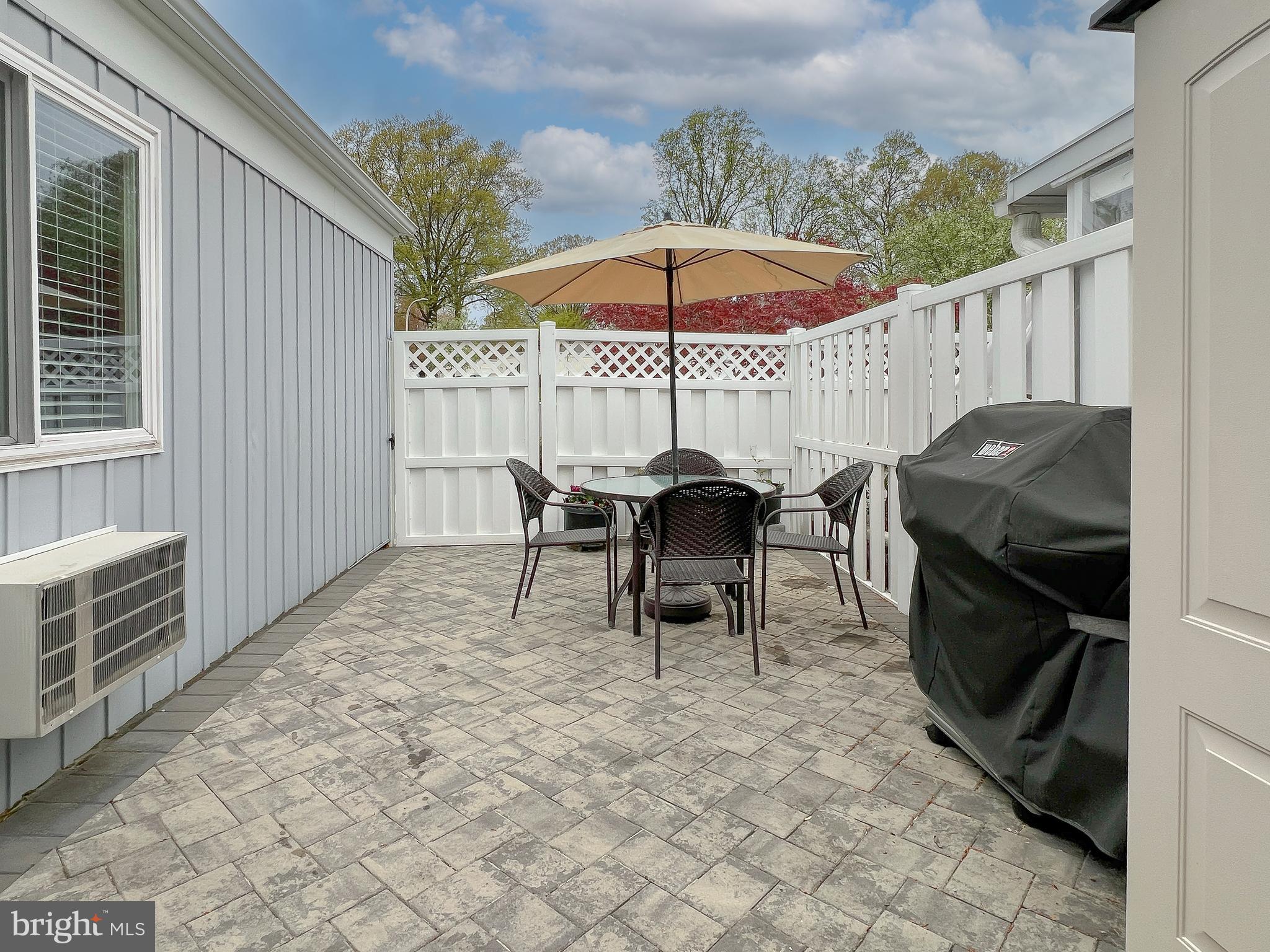 ROSSMOOR MUTUAL #9 - Residential