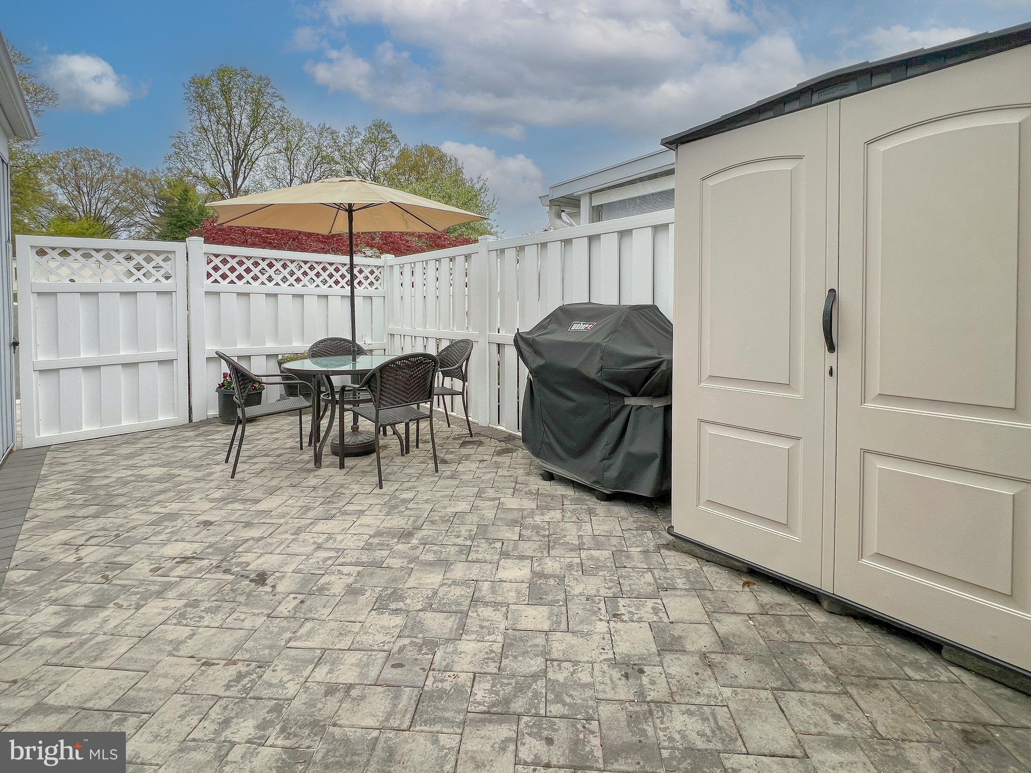 ROSSMOOR MUTUAL #9 - Residential