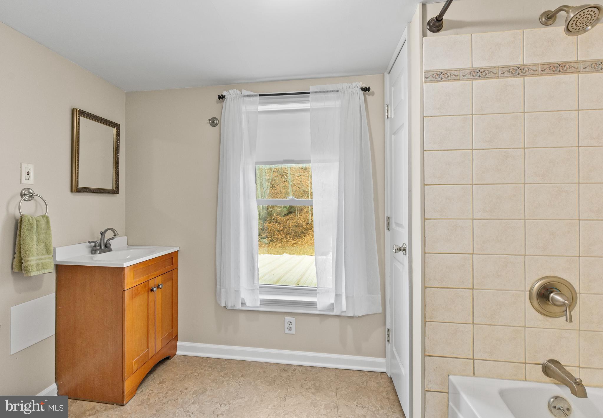 SHREWSBURY TWP - Residential