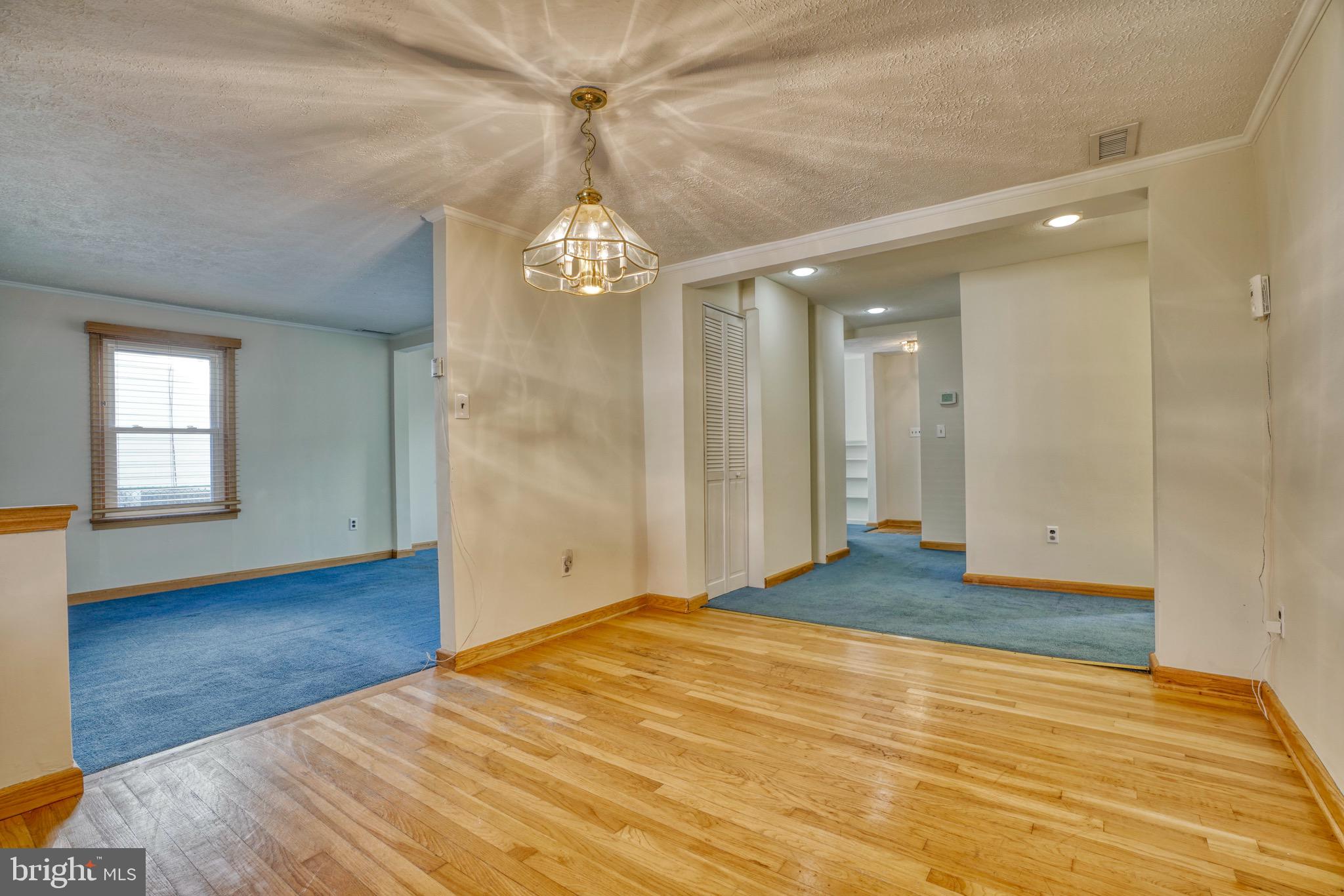 BROOKVIEW - Residential