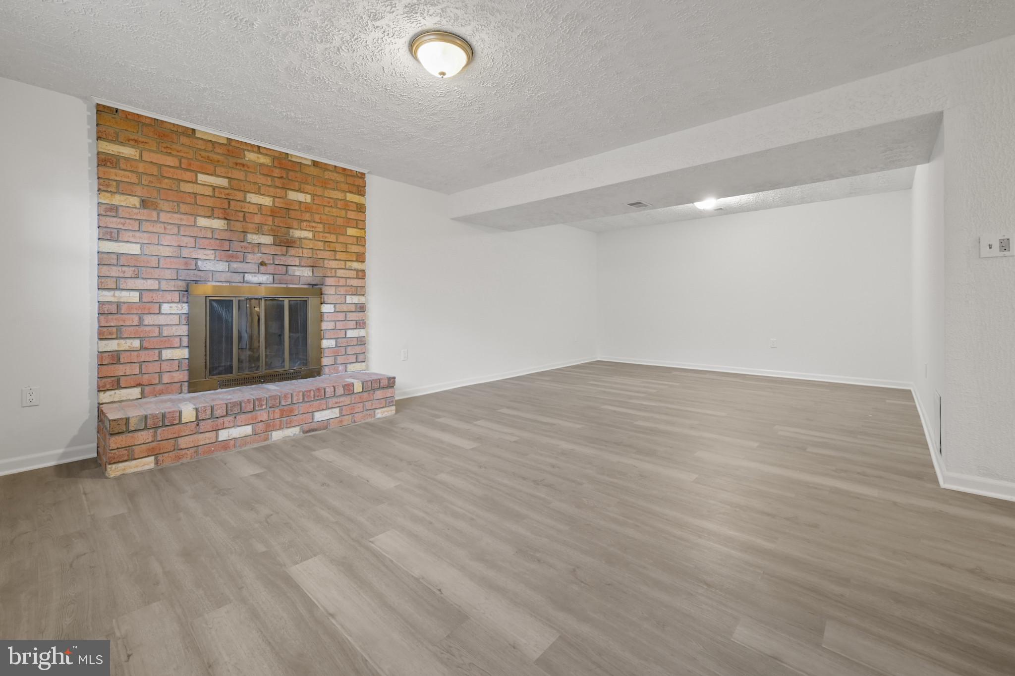 HILLCREST HEIGHTS - Residential