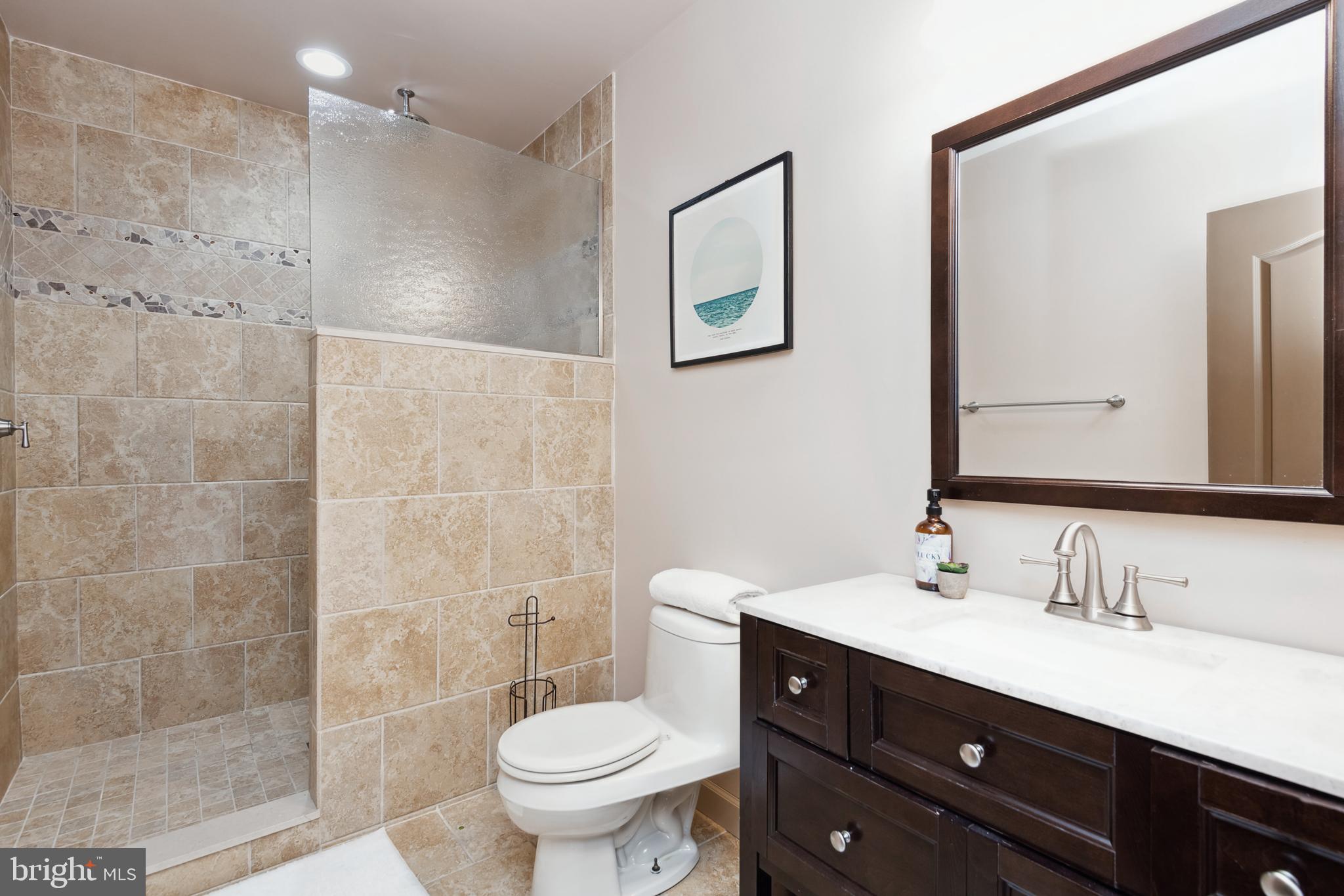 SOUTH RIVER COLONY - Residential