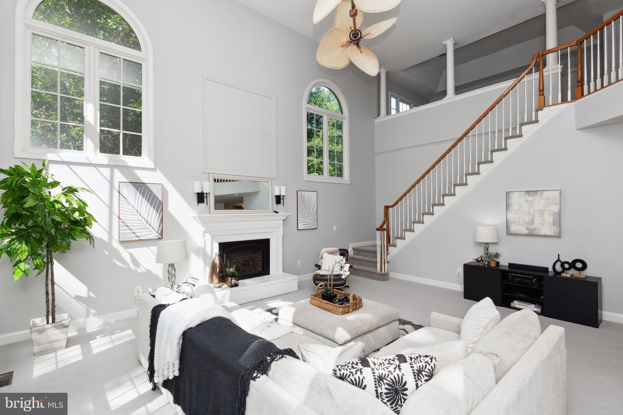 SOUTH RIVER COLONY - Residential