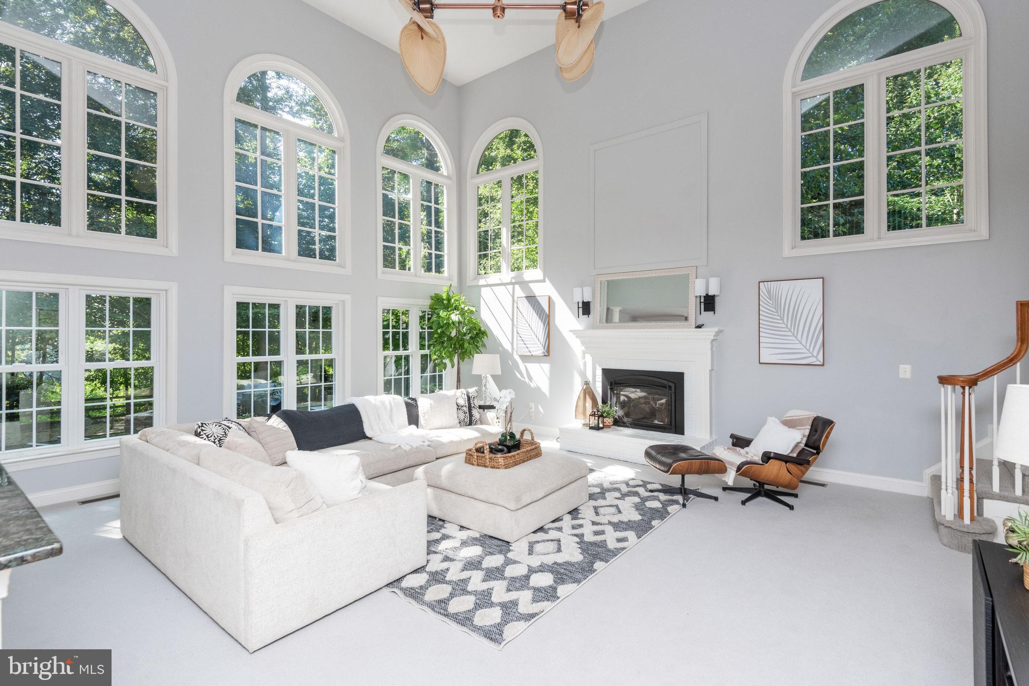 SOUTH RIVER COLONY - Residential