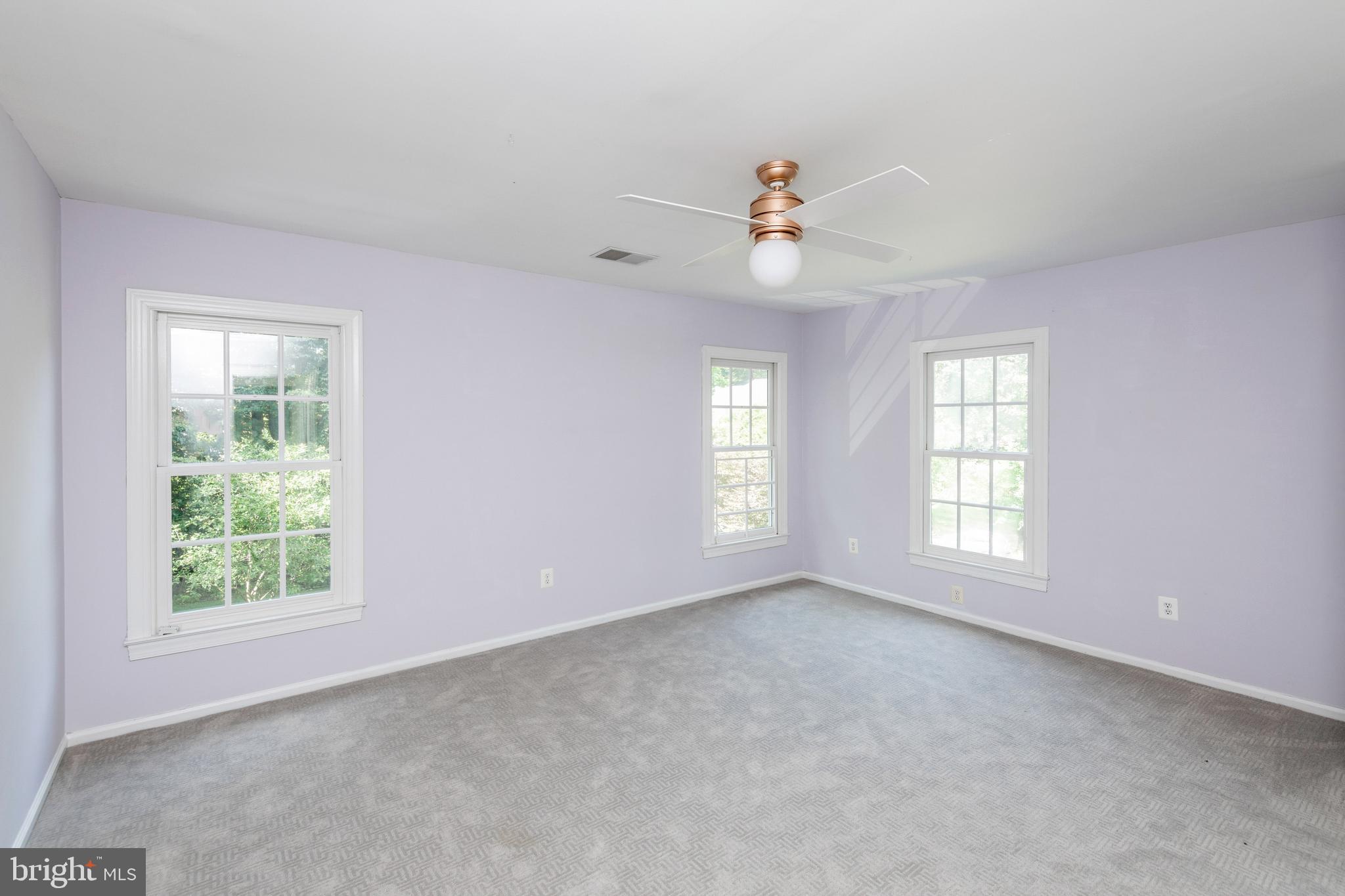 SOUTH RIVER COLONY - Residential