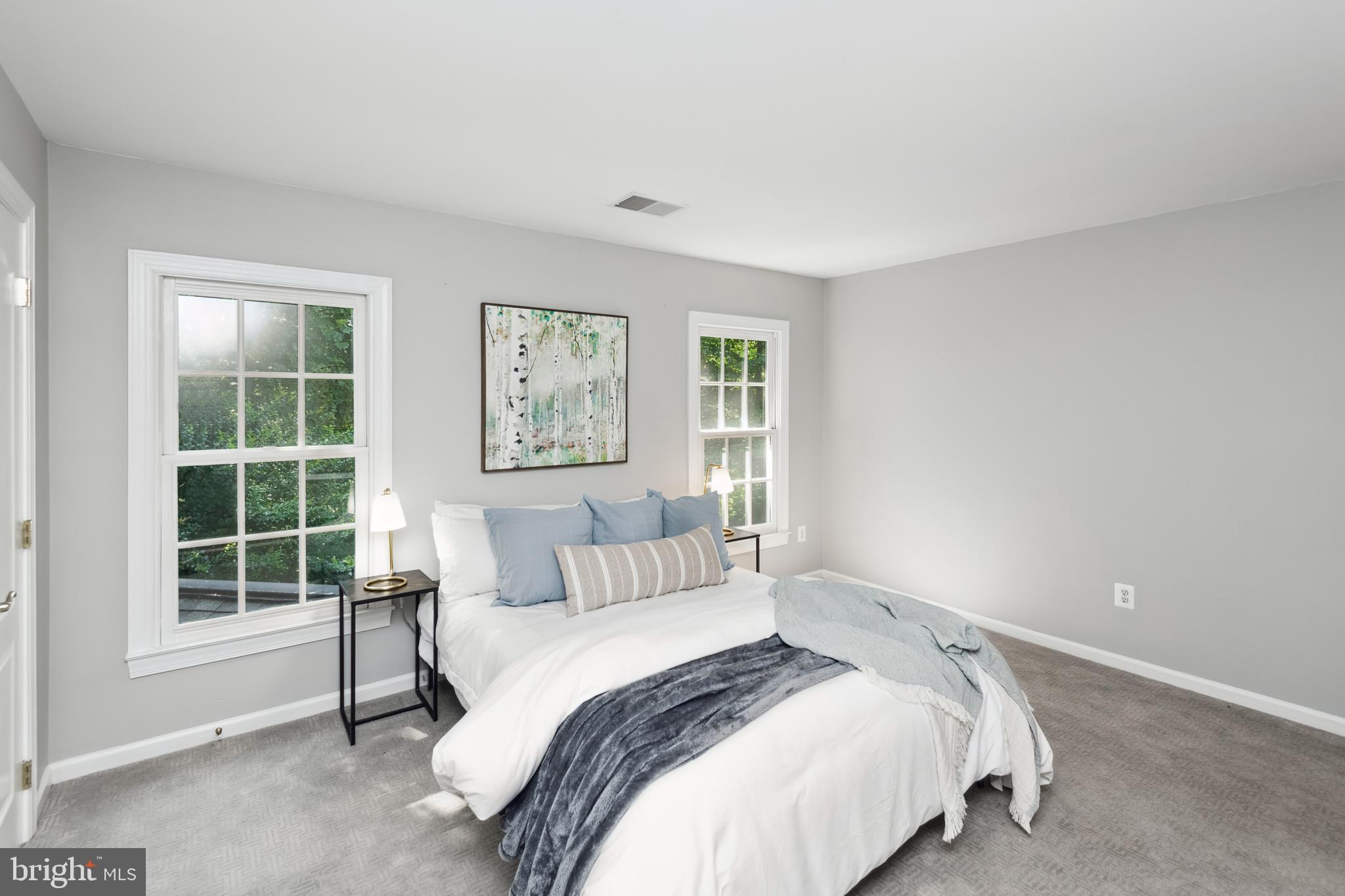 SOUTH RIVER COLONY - Residential