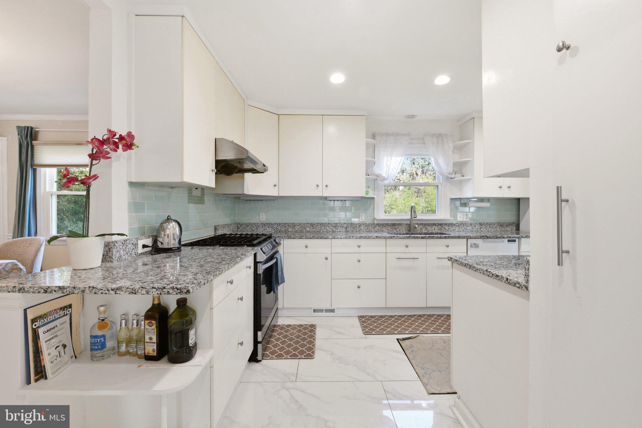 ROCK CREEK FOREST - Residential