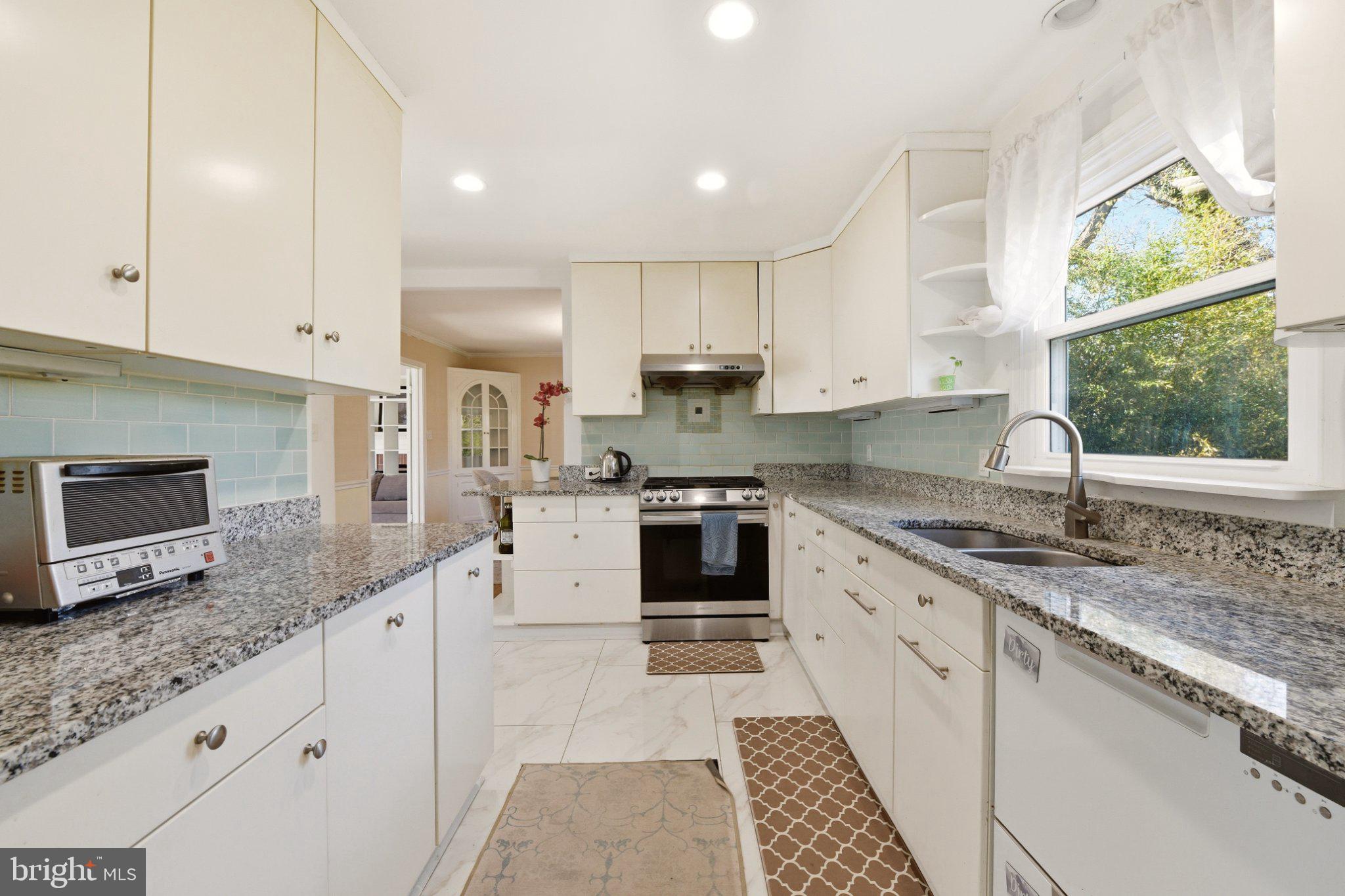 ROCK CREEK FOREST - Residential