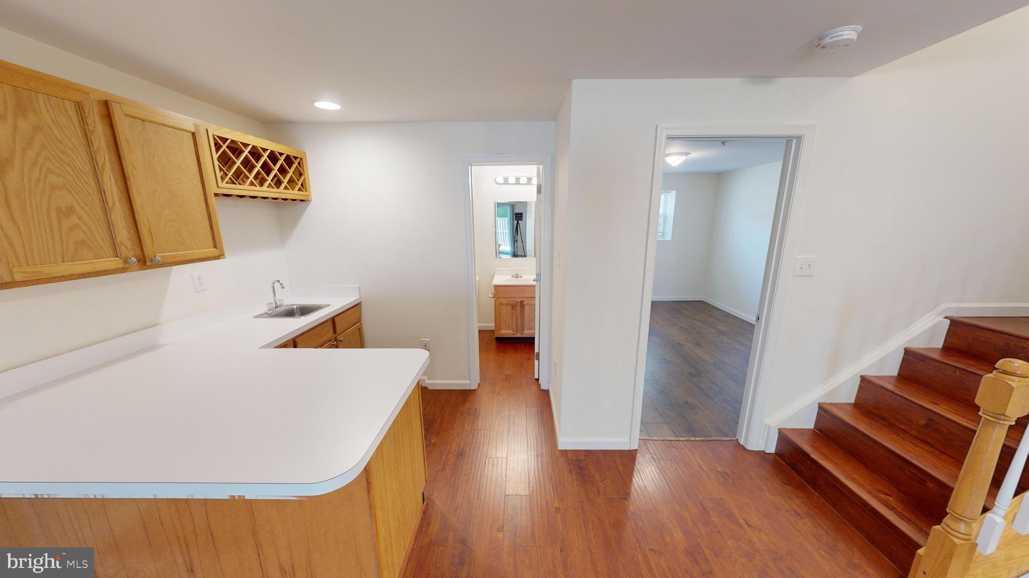 STANFORD SUB - Residential