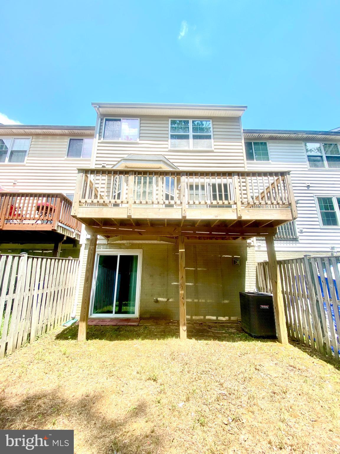 STANFORD SUB - Residential