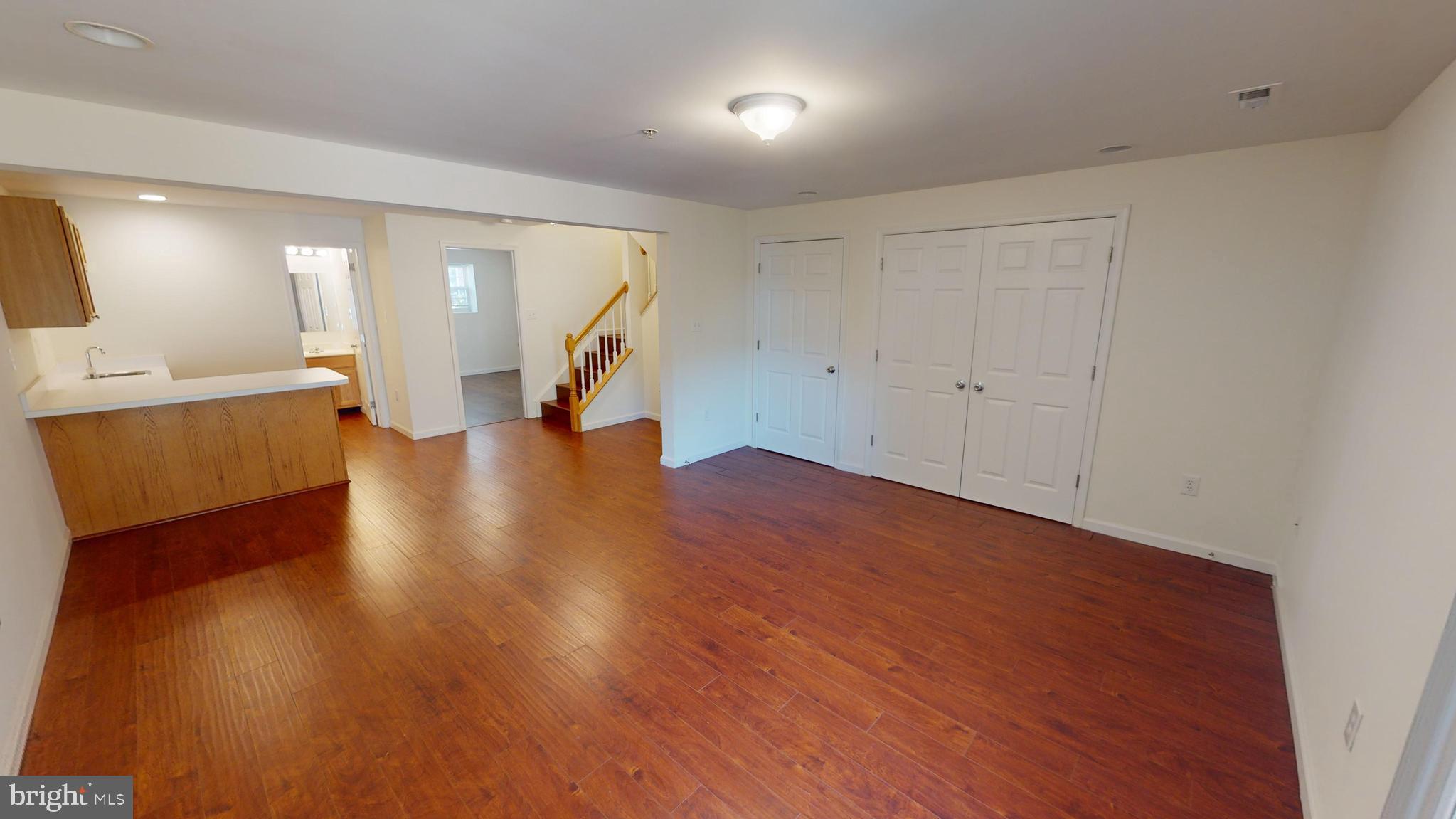 STANFORD SUB - Residential