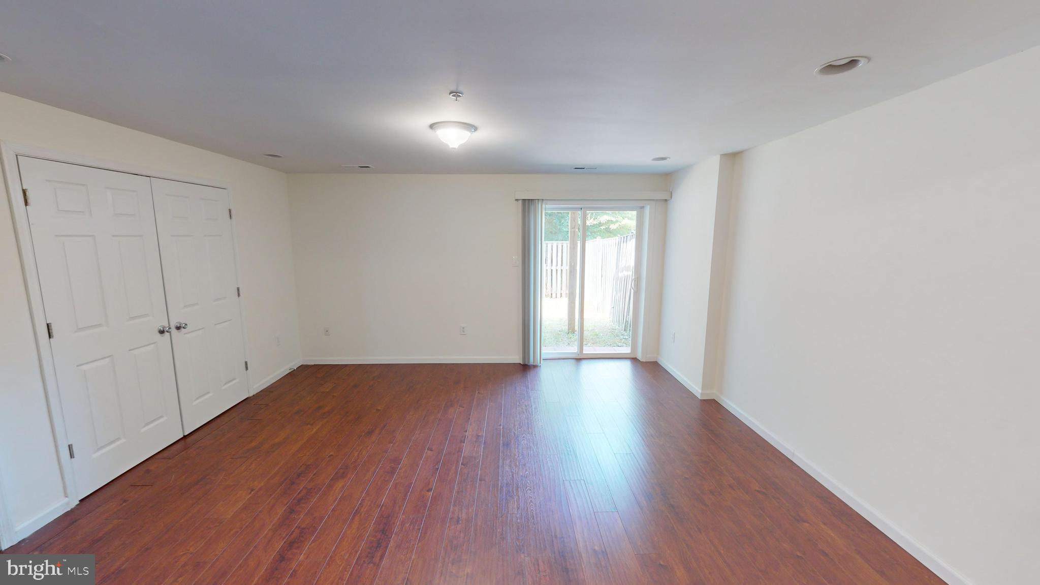 STANFORD SUB - Residential