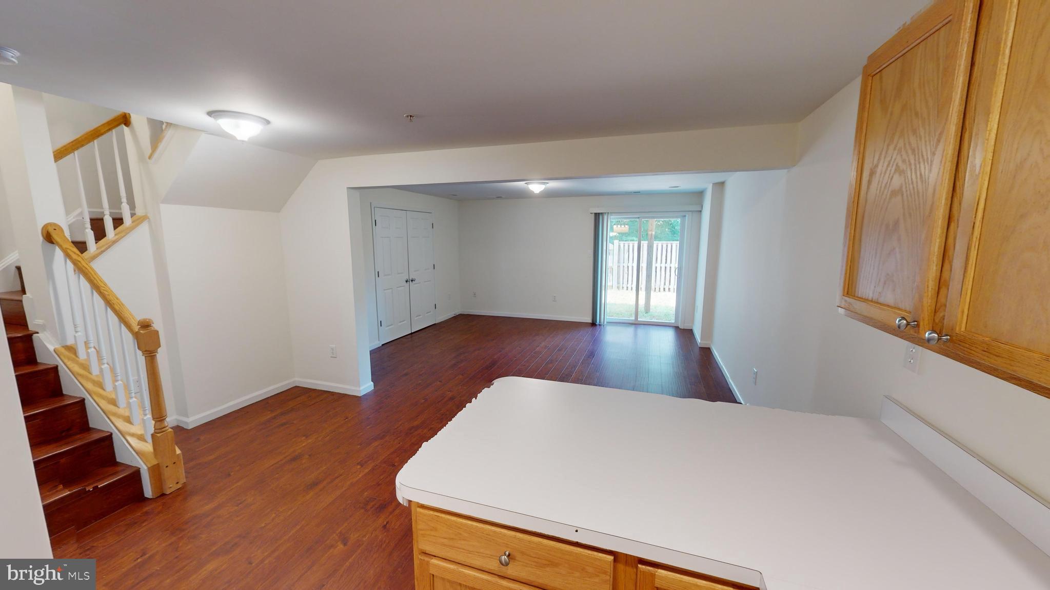 STANFORD SUB - Residential