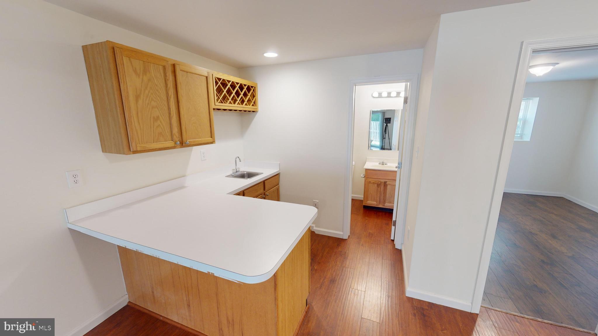 STANFORD SUB - Residential