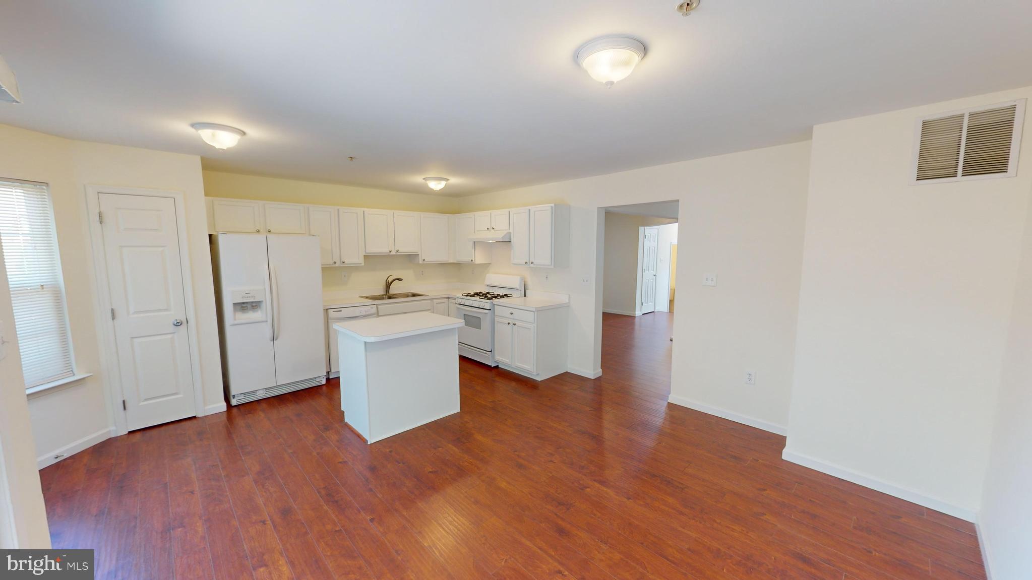 STANFORD SUB - Residential