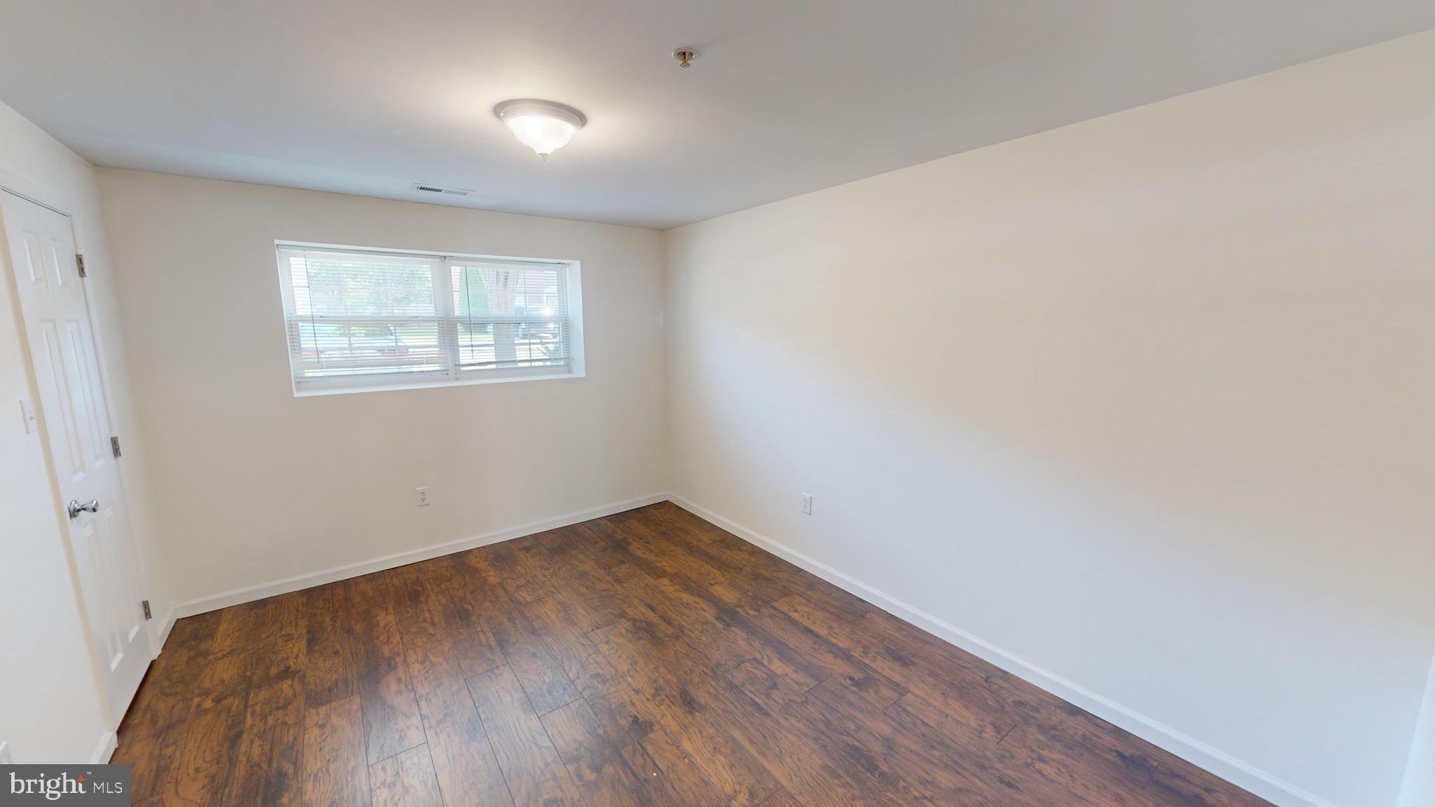 STANFORD SUB - Residential