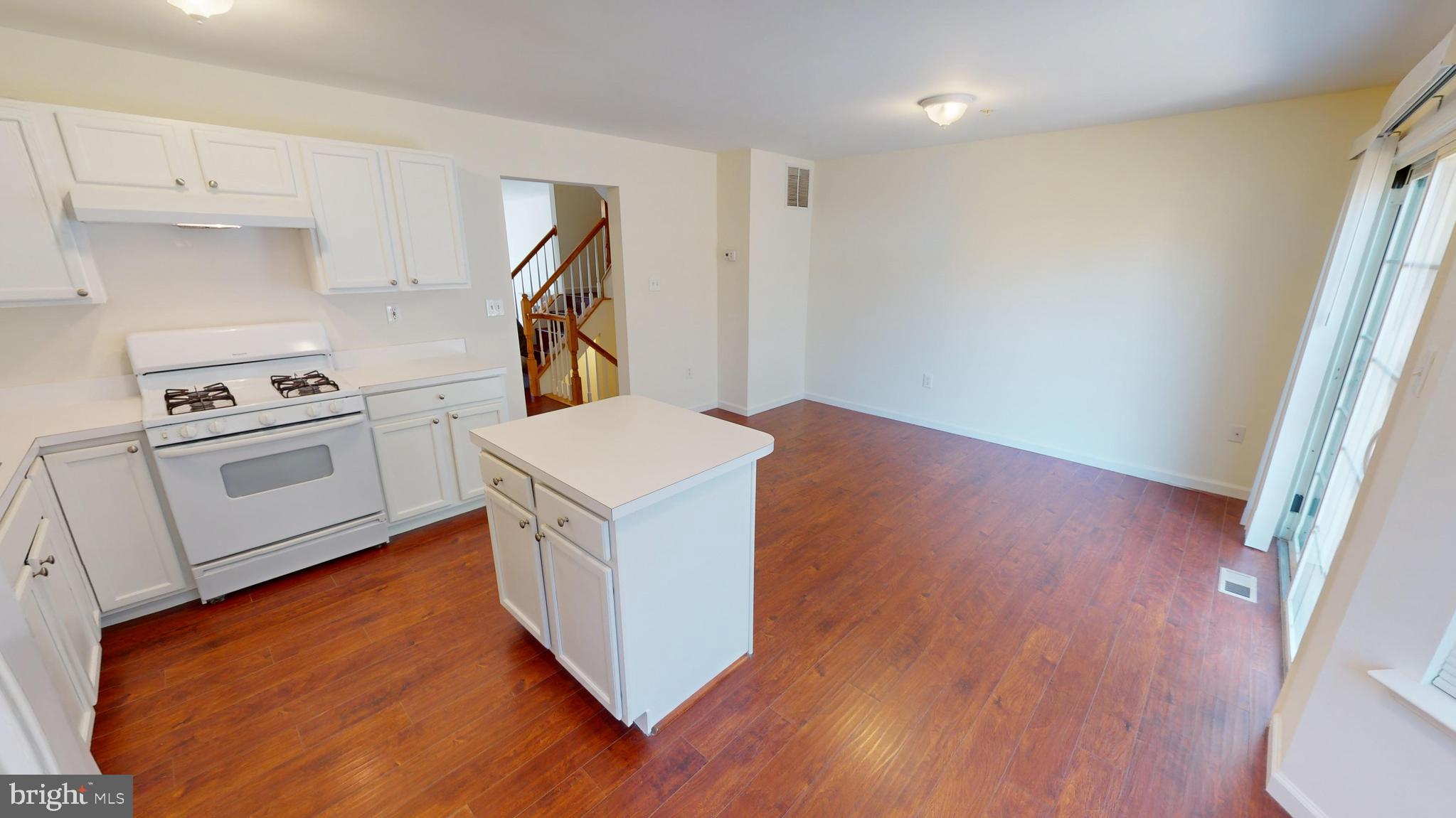 STANFORD SUB - Residential