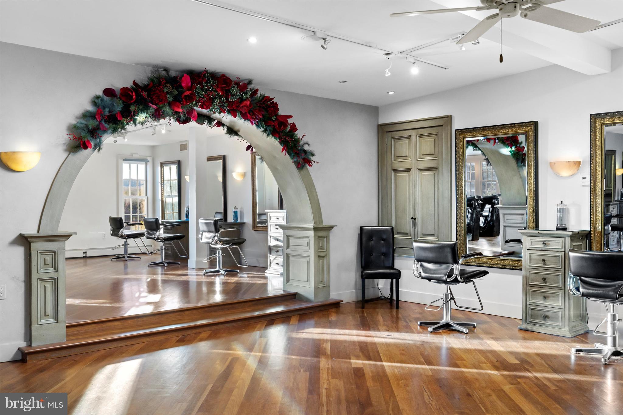 6610 LOWER YORK ROAD