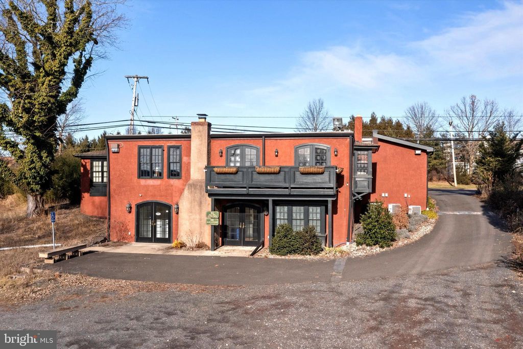 Photo of 6610 Lower York Road, NEW HOPE, PA 18938 (MLS # PABU2041574)