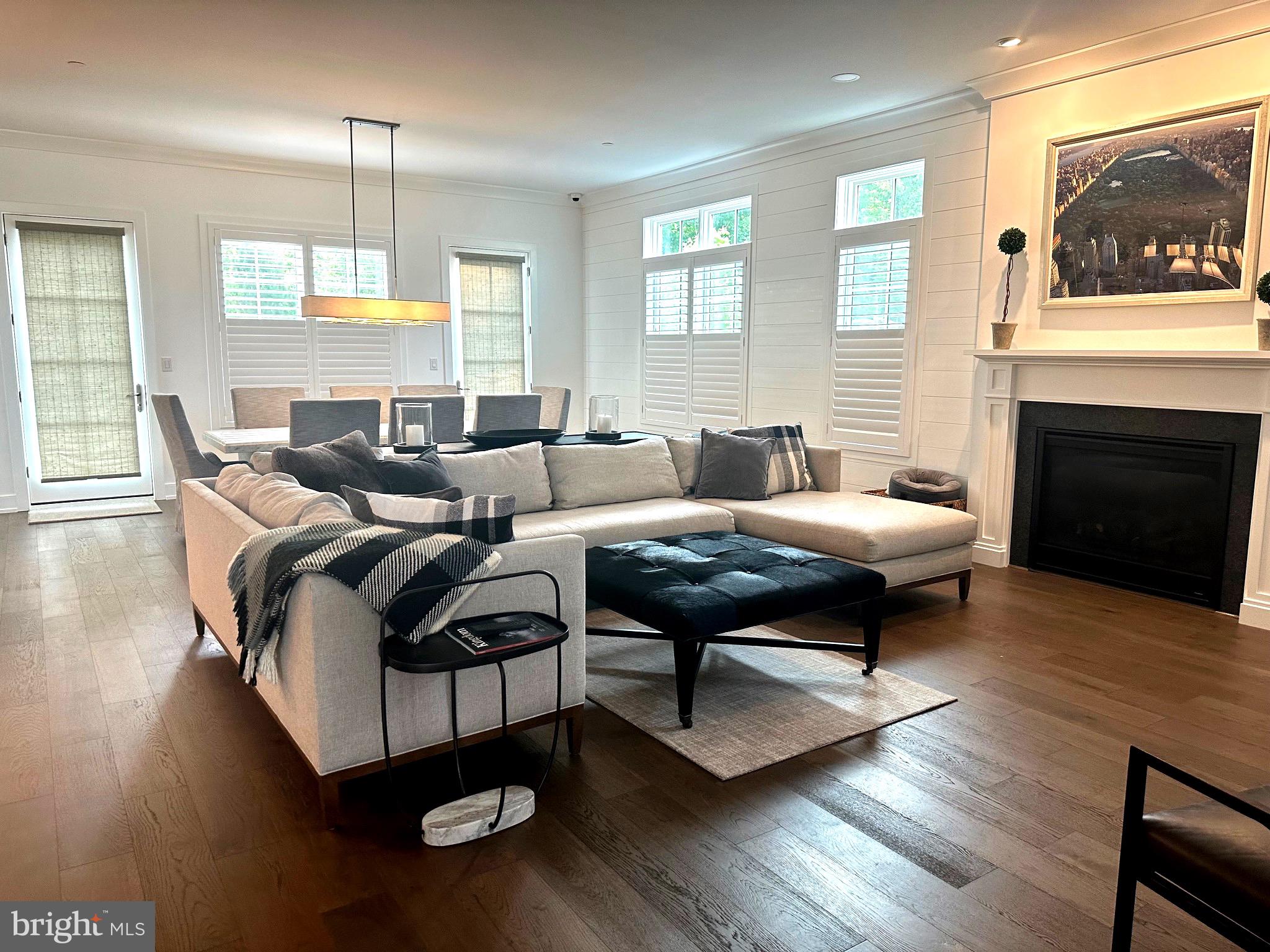 RABBIT RUN CREEK - Residential