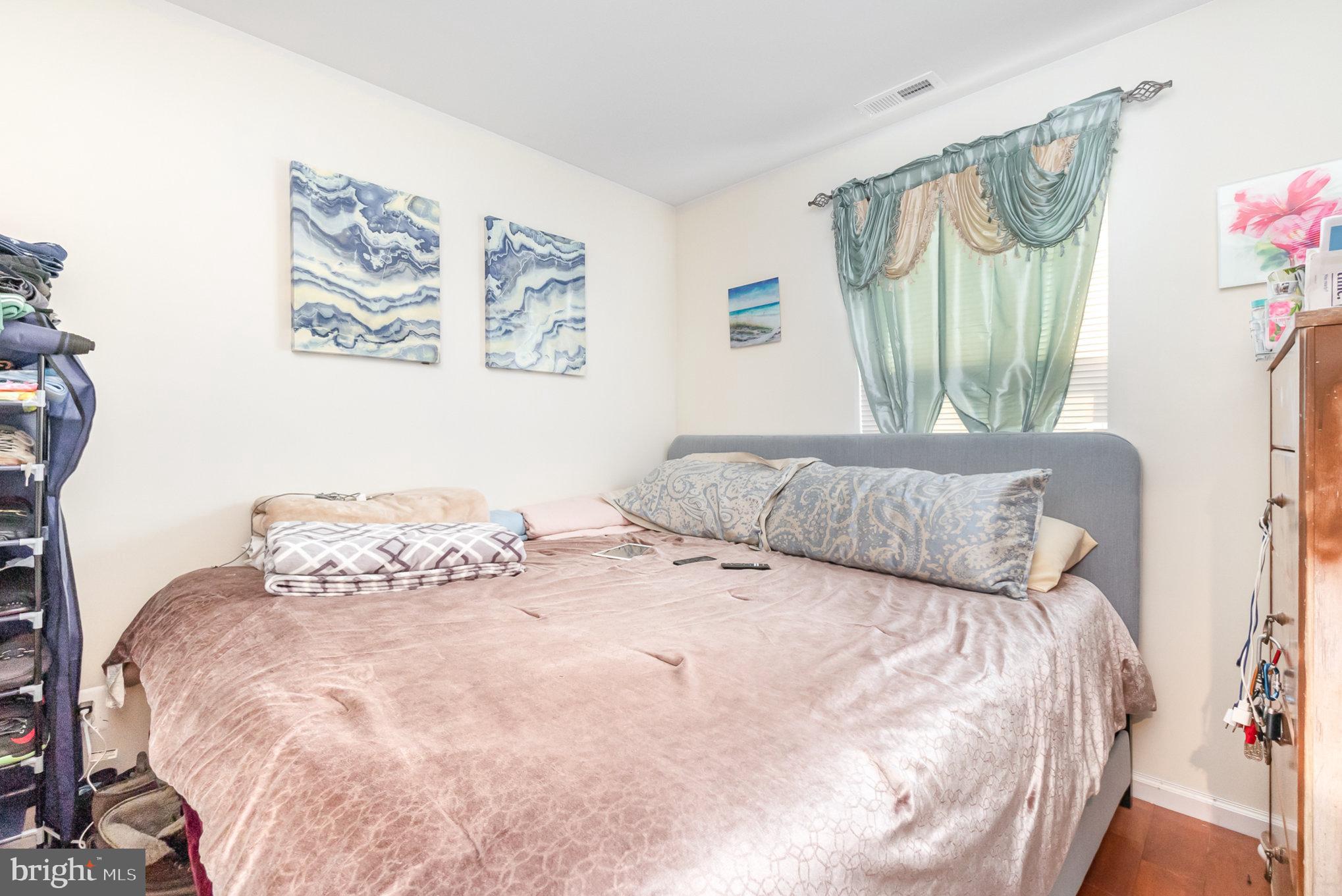 WEST CREEK VILLAGE - Residential