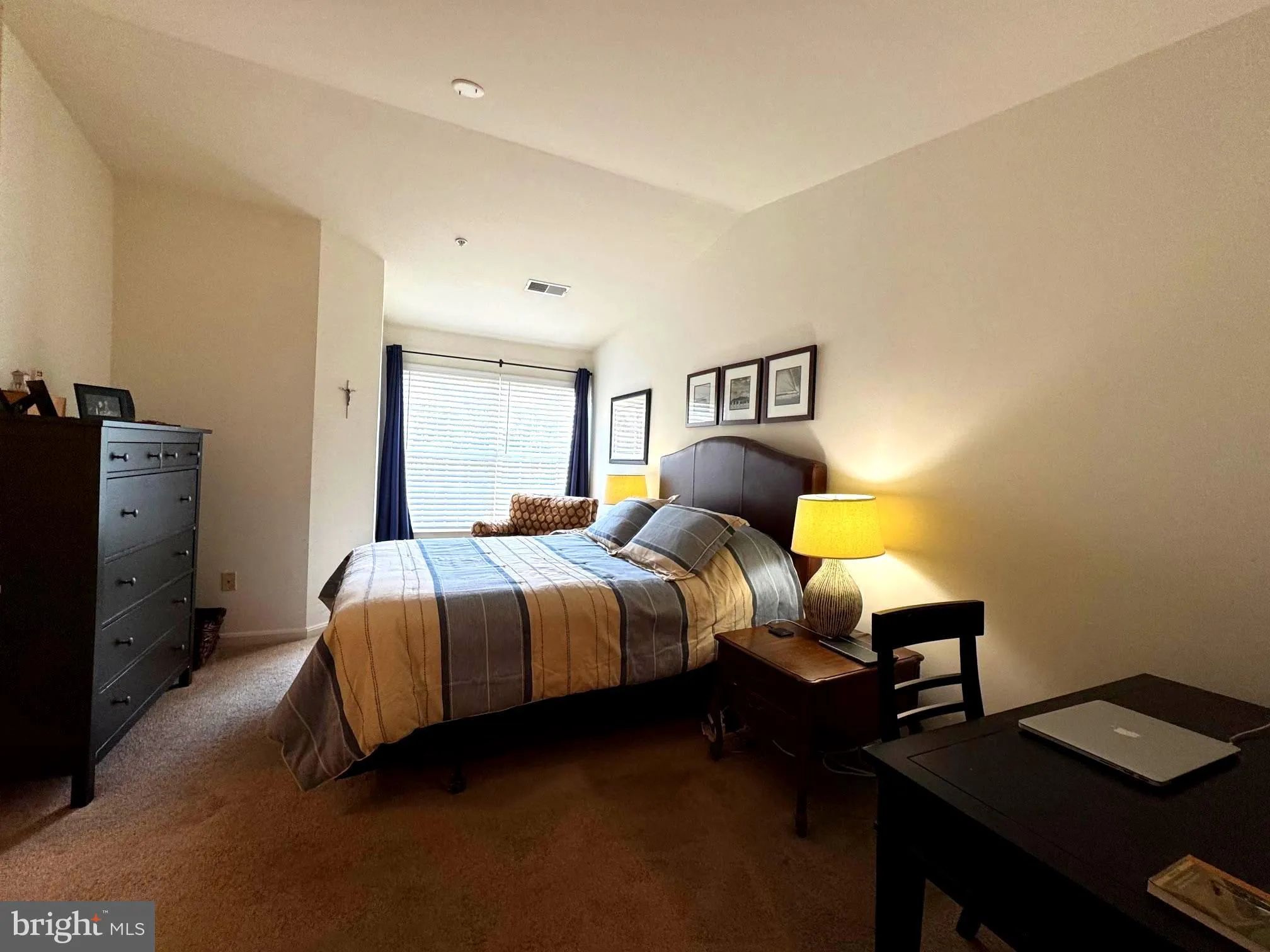 Annapolis, Maryland 21401, United States, 2 Bedrooms Bedrooms, ,2 BathroomsBathrooms,Residential,Active,191931