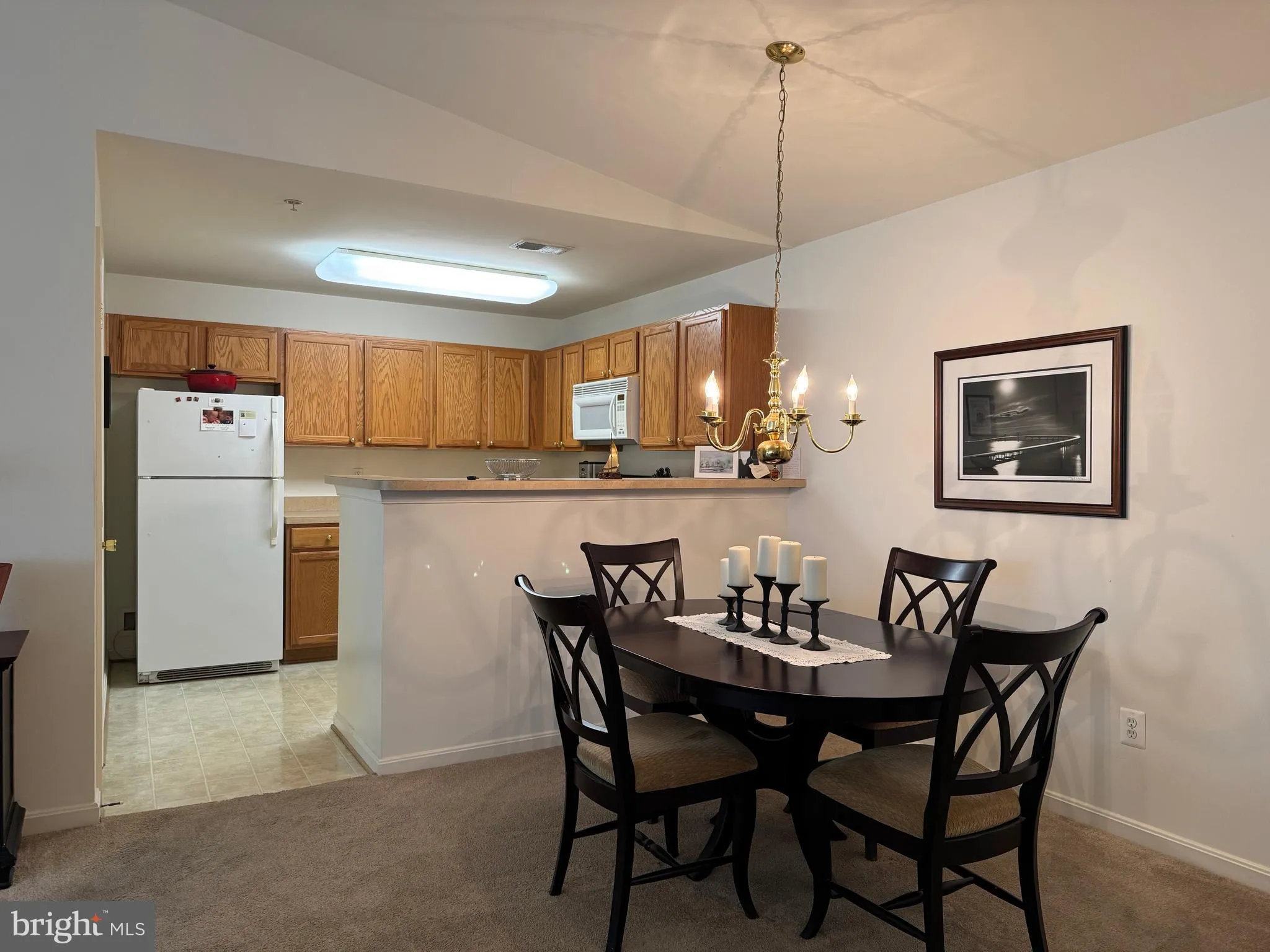 Annapolis, Maryland 21401, United States, 2 Bedrooms Bedrooms, ,2 BathroomsBathrooms,Residential,Active,191931