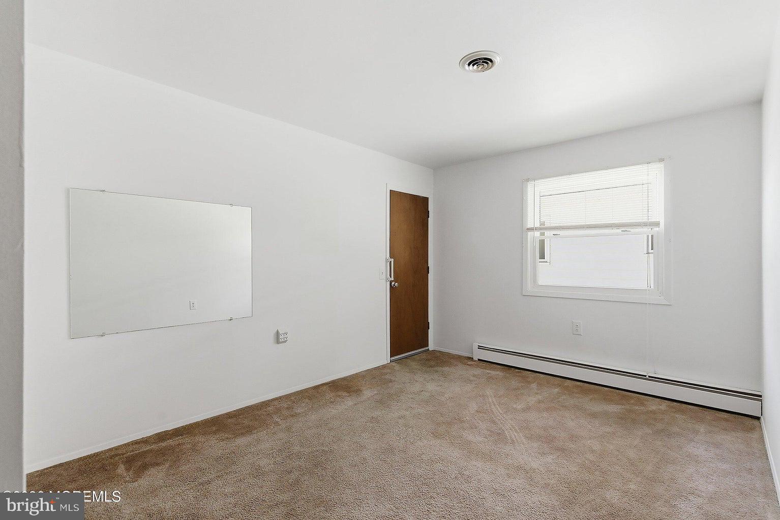 HOLIDAY CITY - WEST - Residential