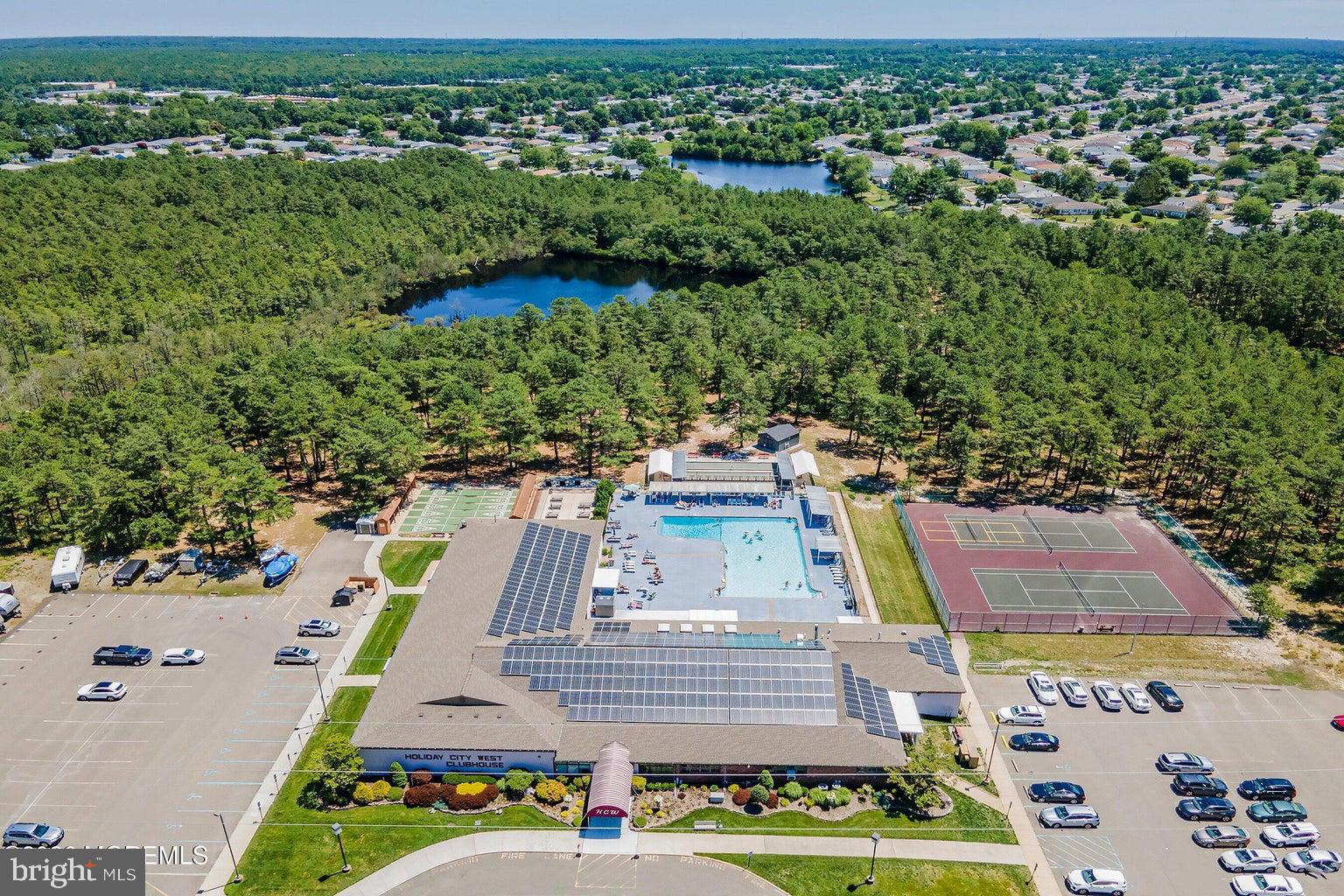 HOLIDAY CITY - WEST - Residential