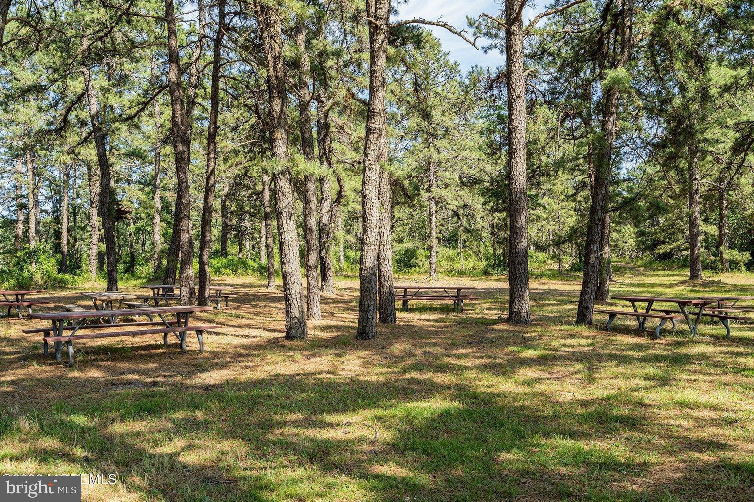 HOLIDAY CITY - WEST - Residential