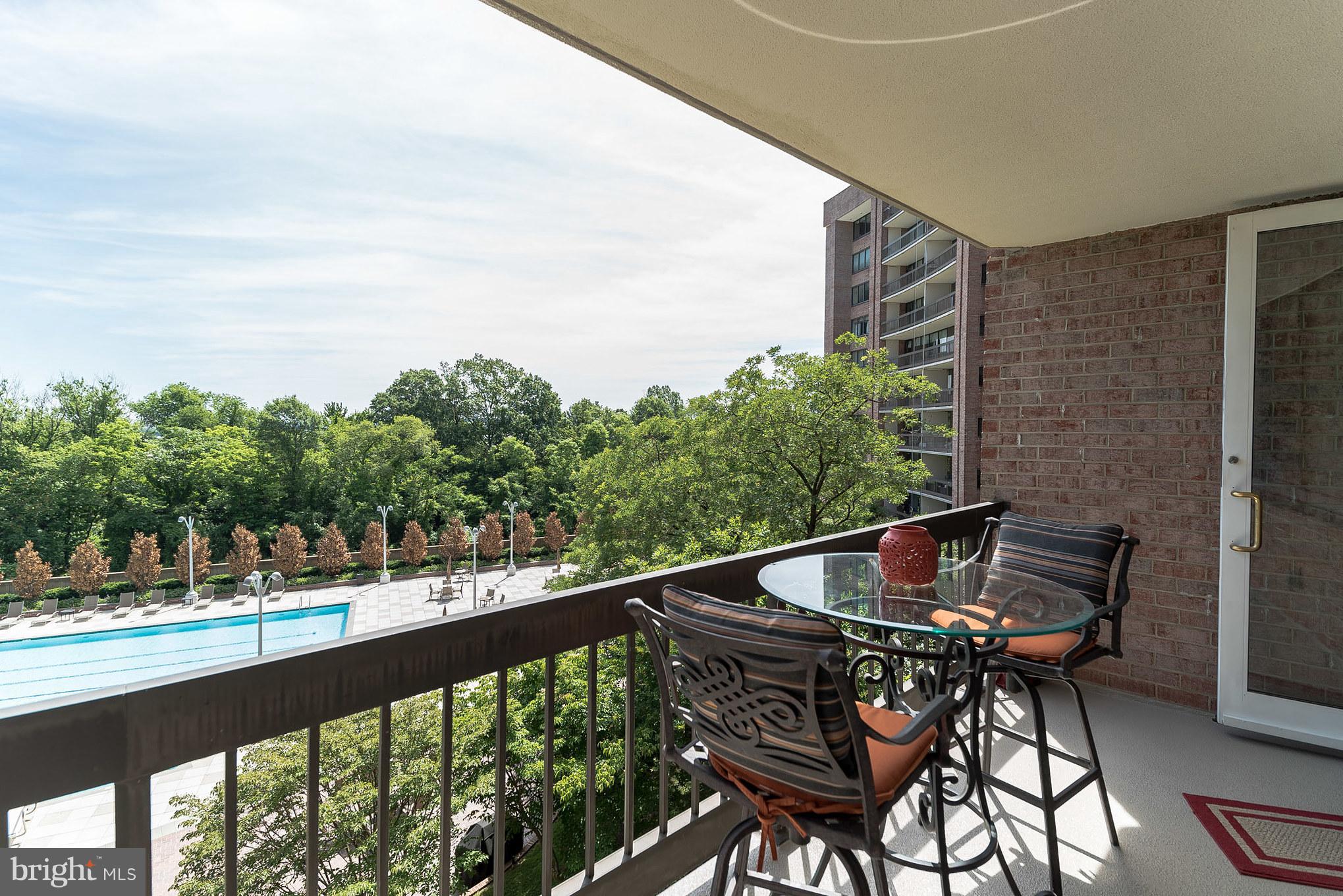 CRYSTAL PARK S - Residential