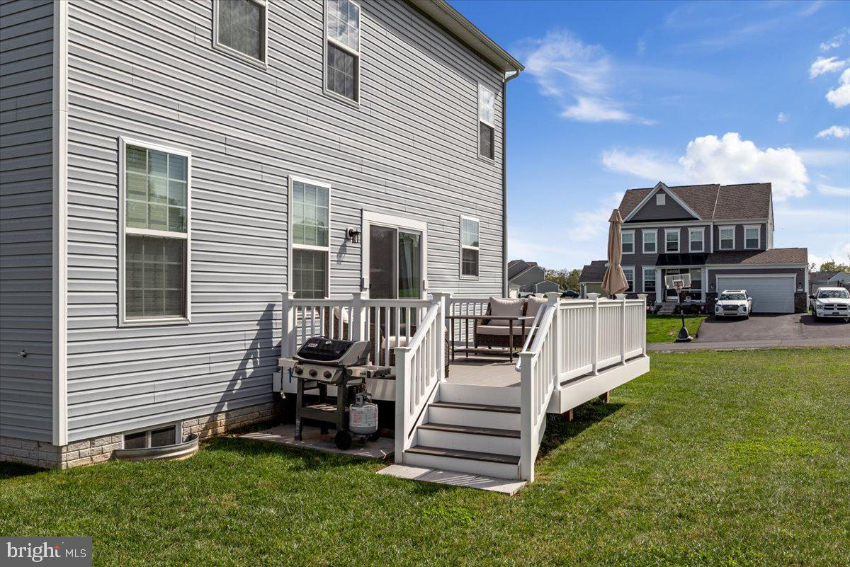 MCCAULEY CROSSING - Residential