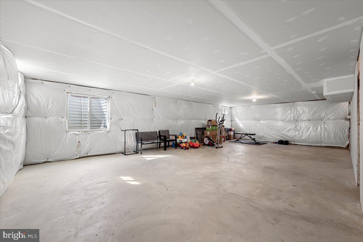 MCCAULEY CROSSING - Residential