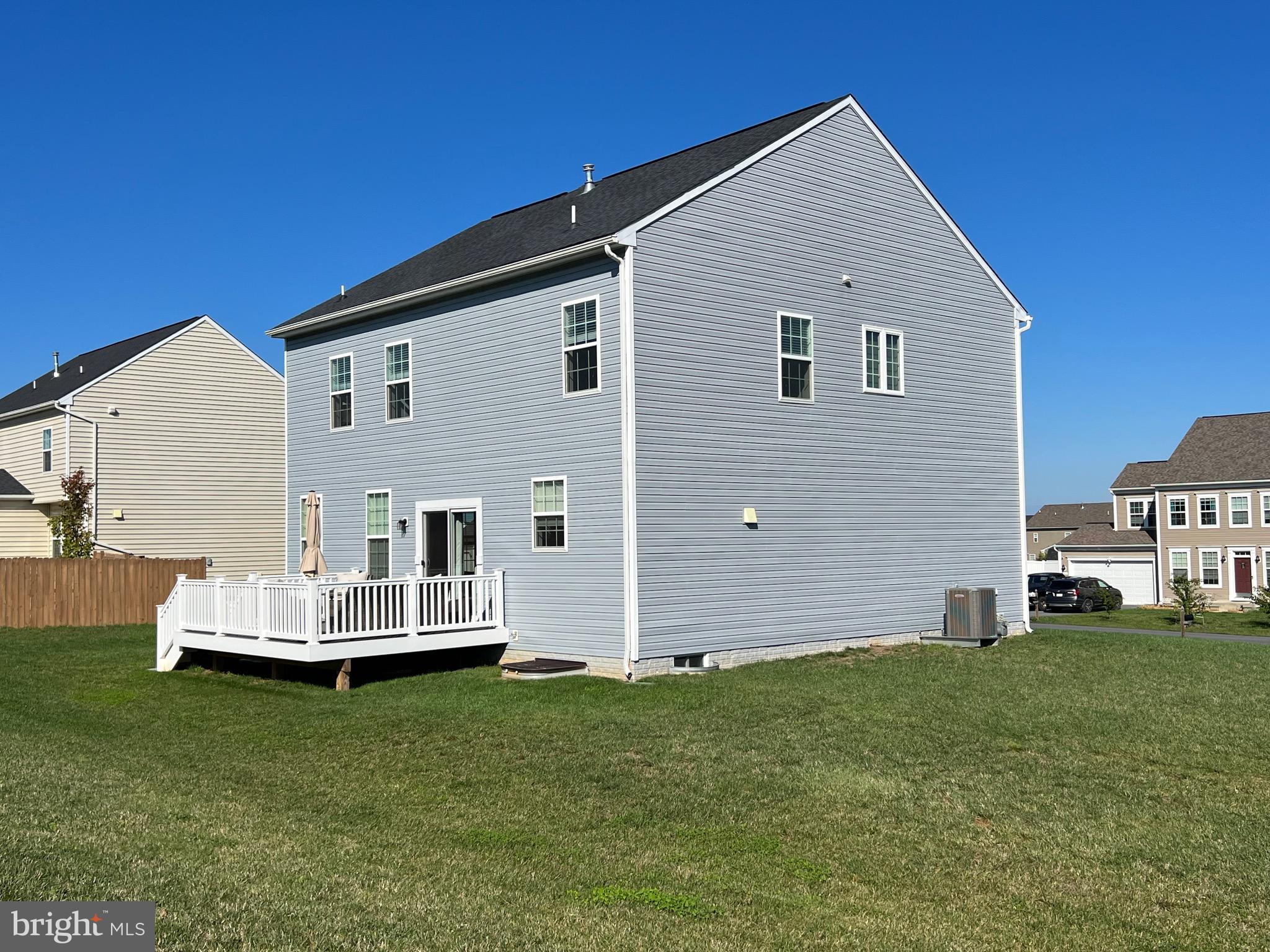 MCCAULEY CROSSING - Residential