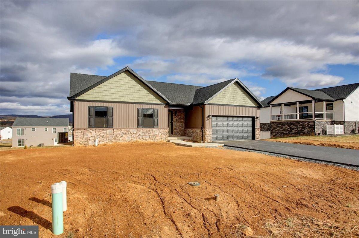 ANTRIM COMMONS - Residential