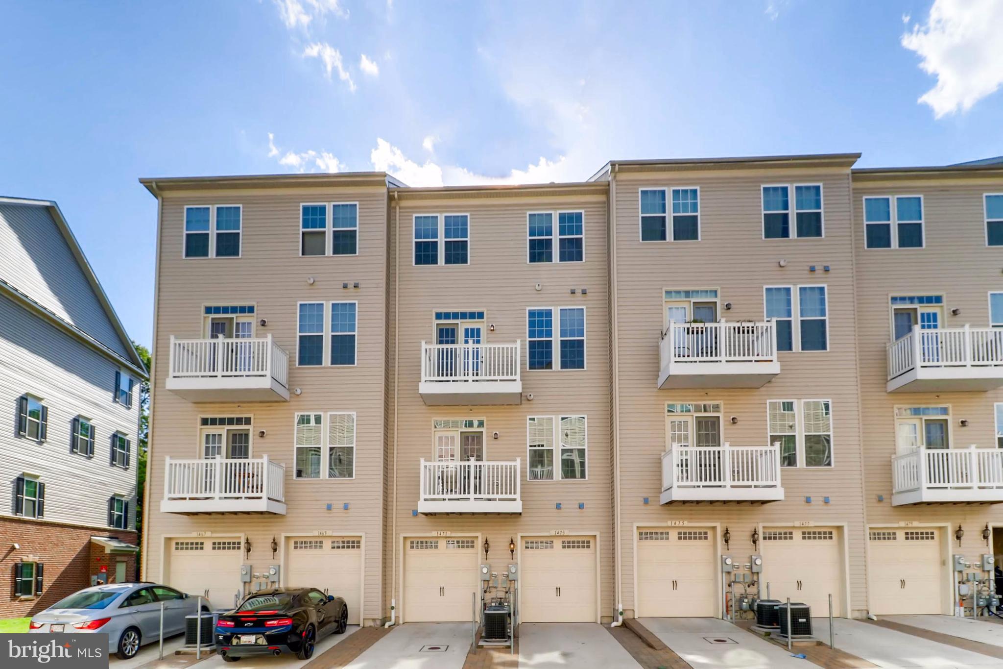 RED OAK CROSSING - Residential