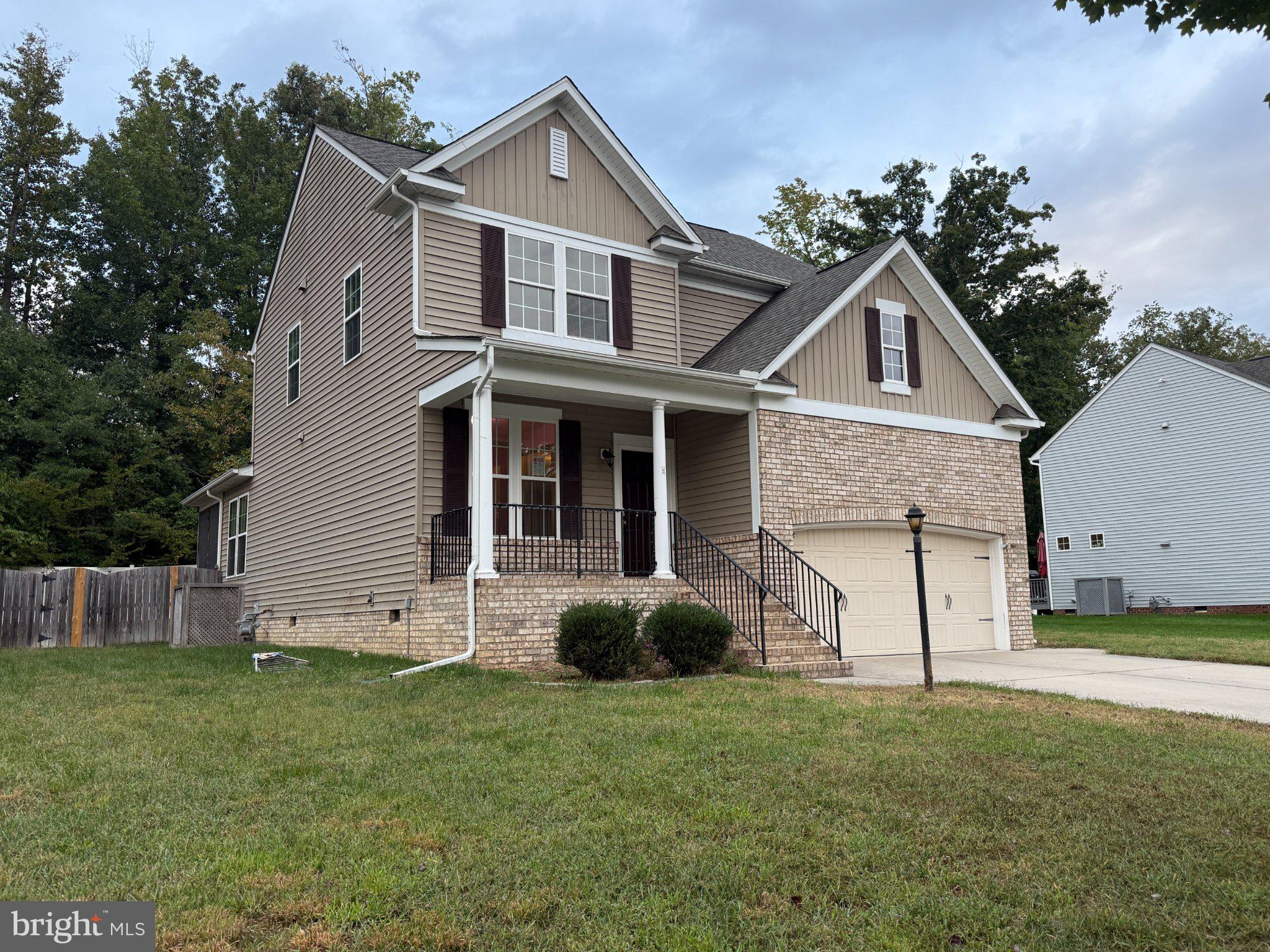4042 HIDDENWELL LANE